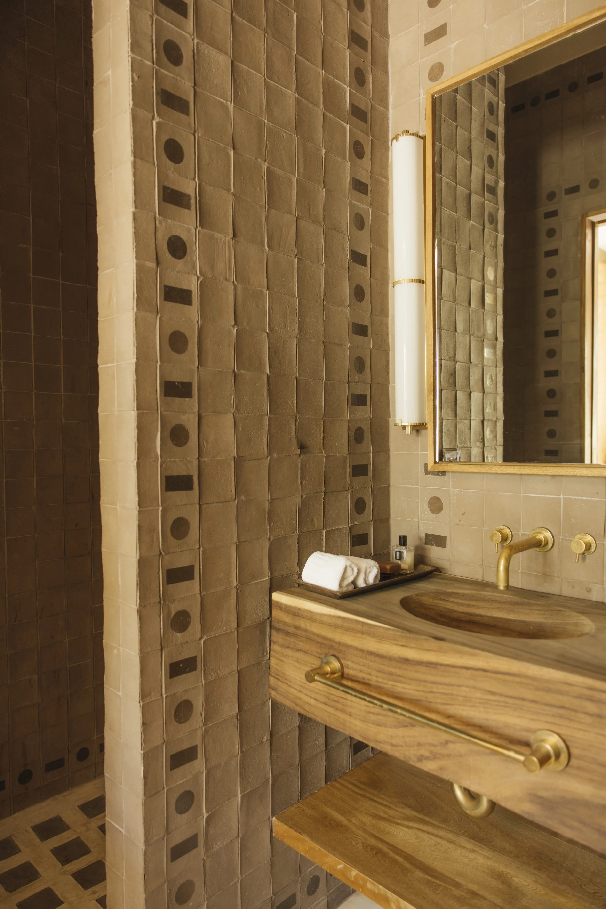 PALM_ORCHARD_HOUSE_CUARTO_TIERRA_4257.jpg