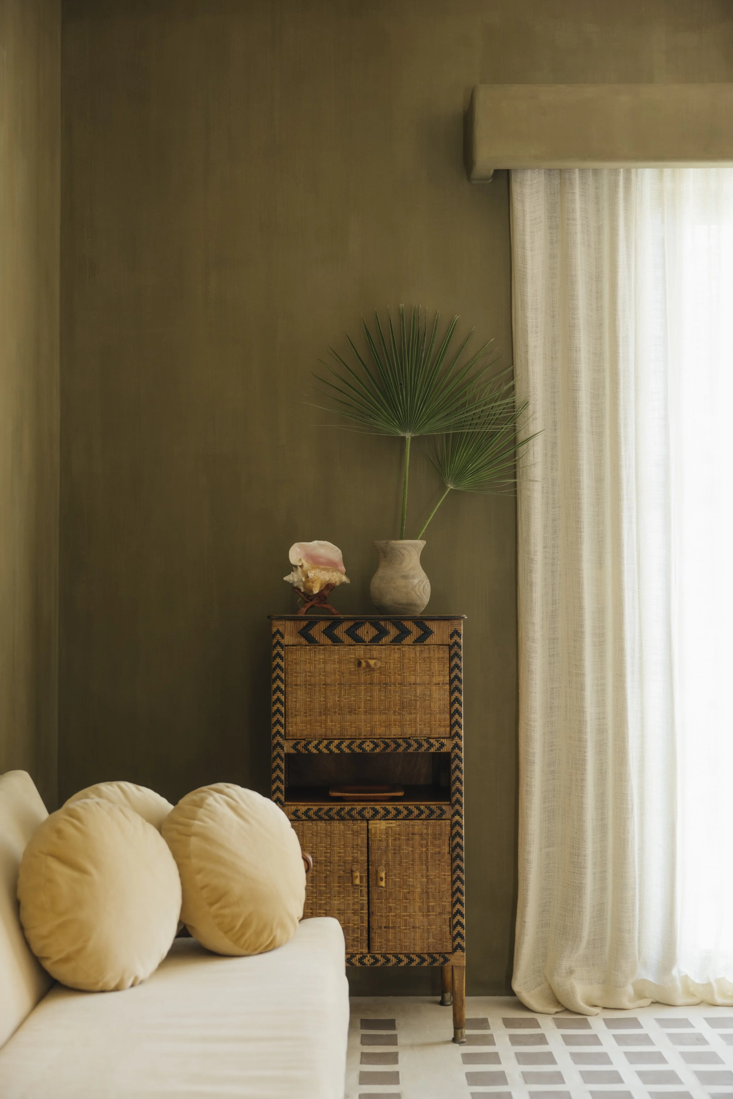 PALM_ORCHARD_HOUSE_CUARTO_TIERRA_4290.jpg