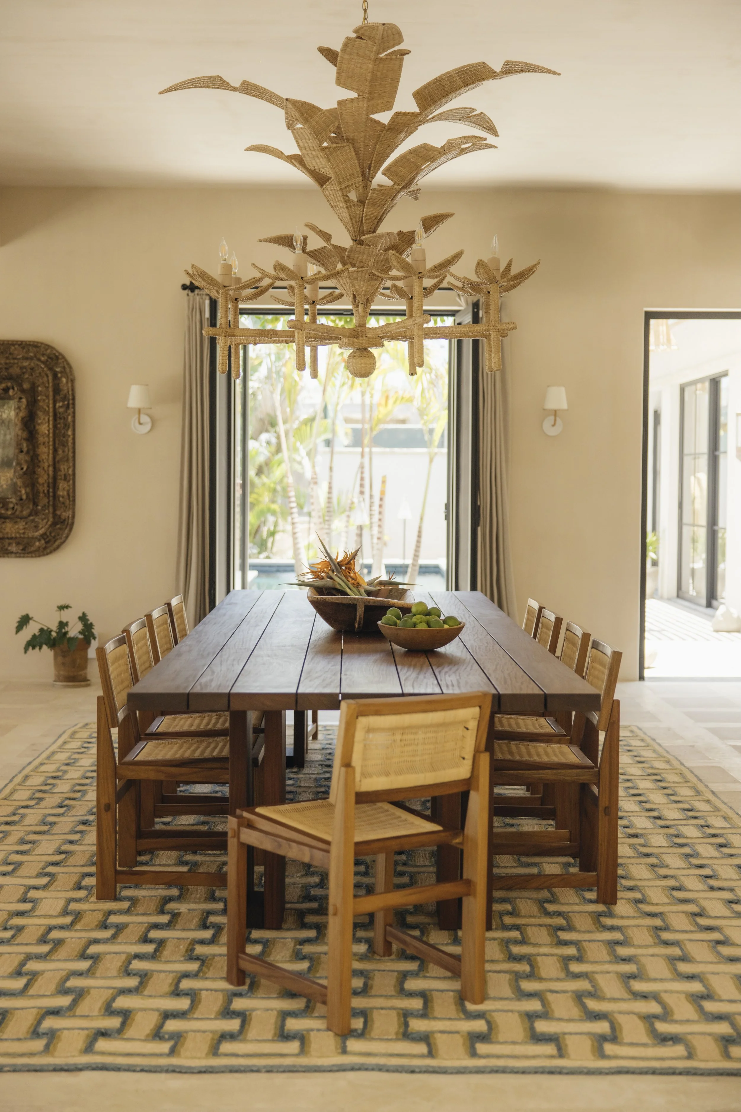 PALM_ORCHARD_HOUSE_KITCHEN_DINNING_LIVING_4527.jpg