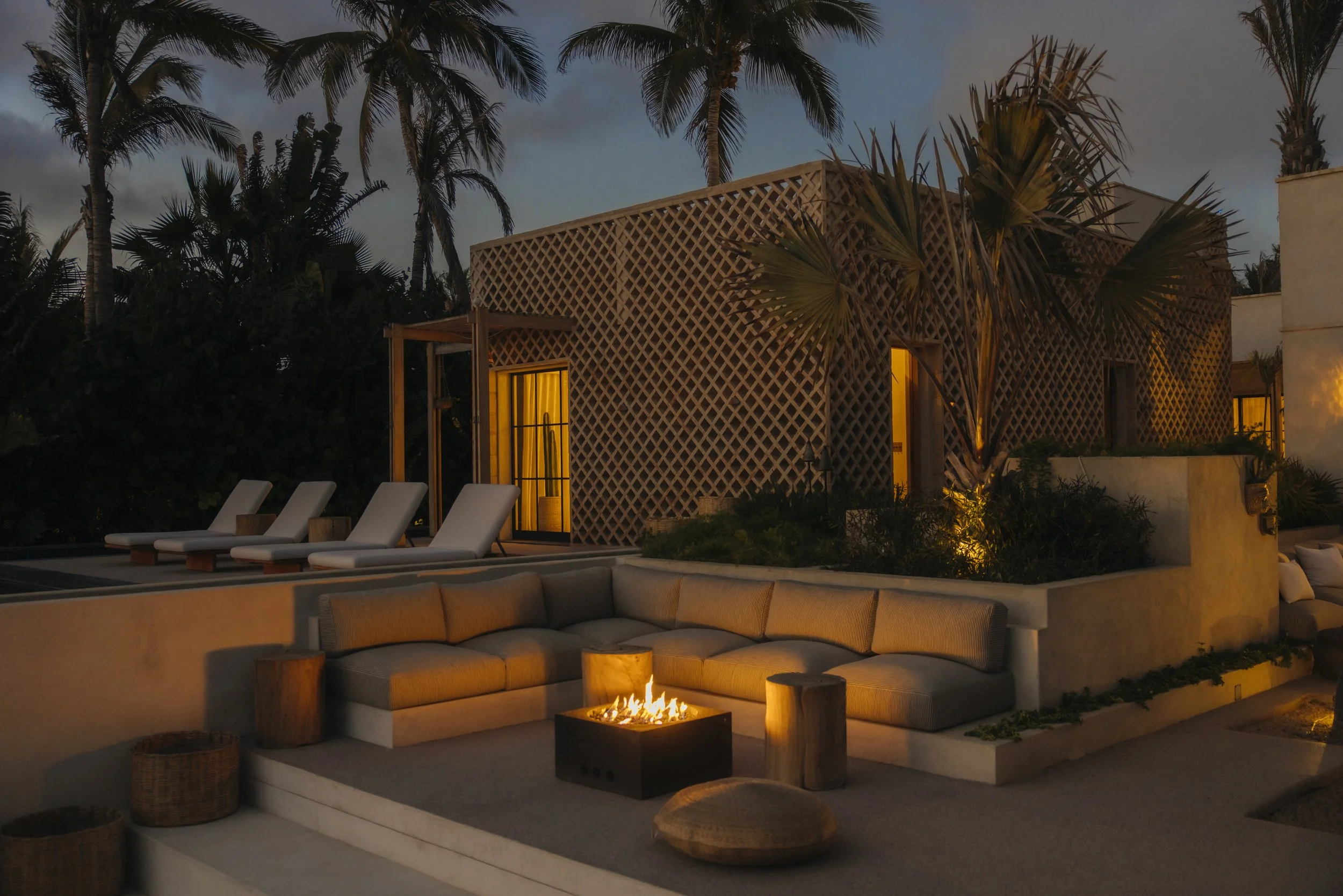 PALM_ORCHARD_HOUSE_TERRACE_4957.jpg