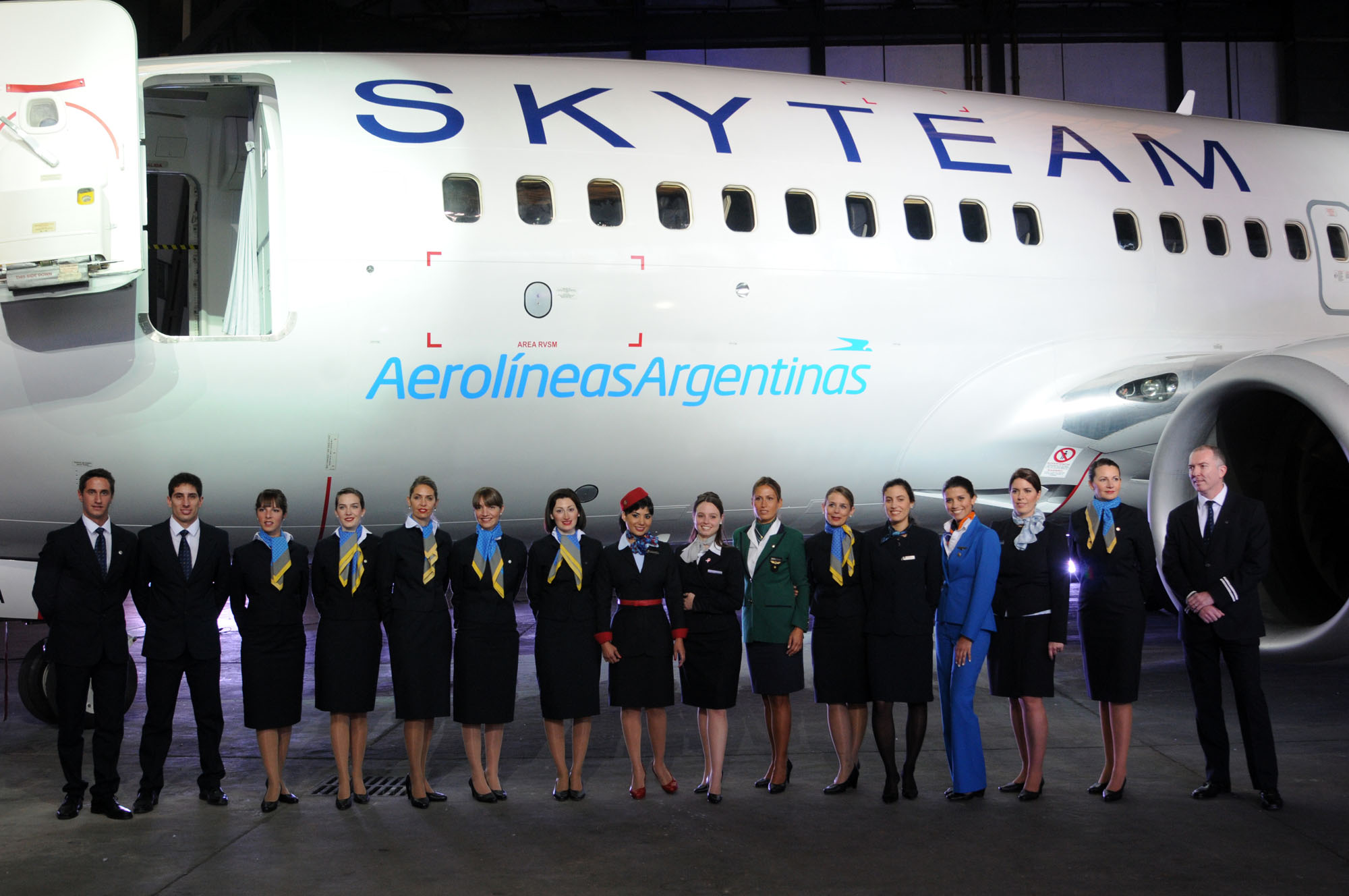 AR event crew in front of plane 1.jpg