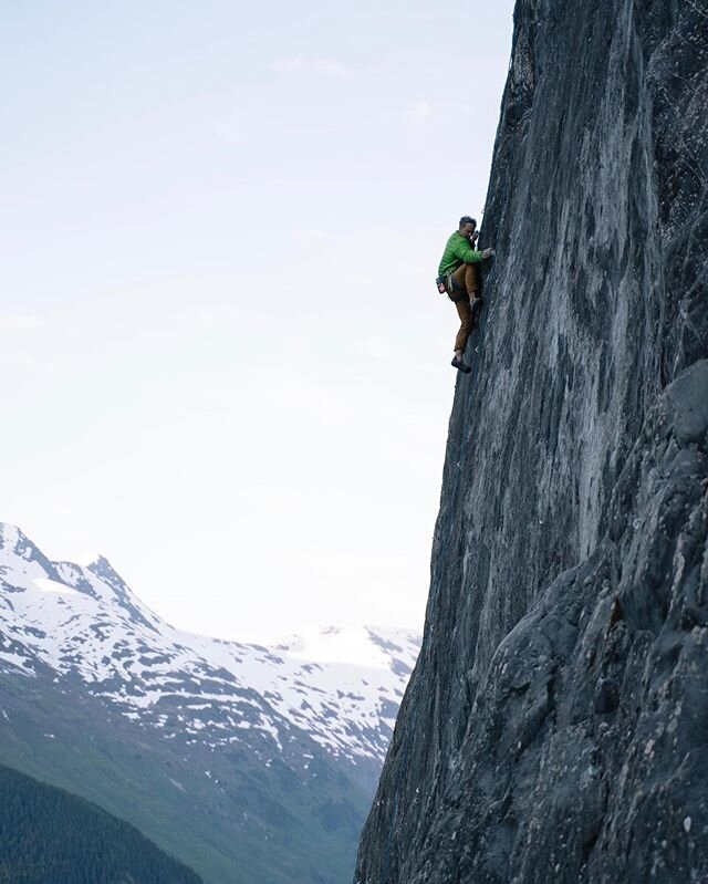 Try hard and have fun...even when all you do is fall and hang on the rope. It&rsquo;s a process y&rsquo;all. Here&rsquo;s Todd workin one of his passion project. ☀️