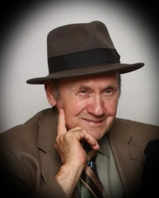 Coon obit photo.jpg