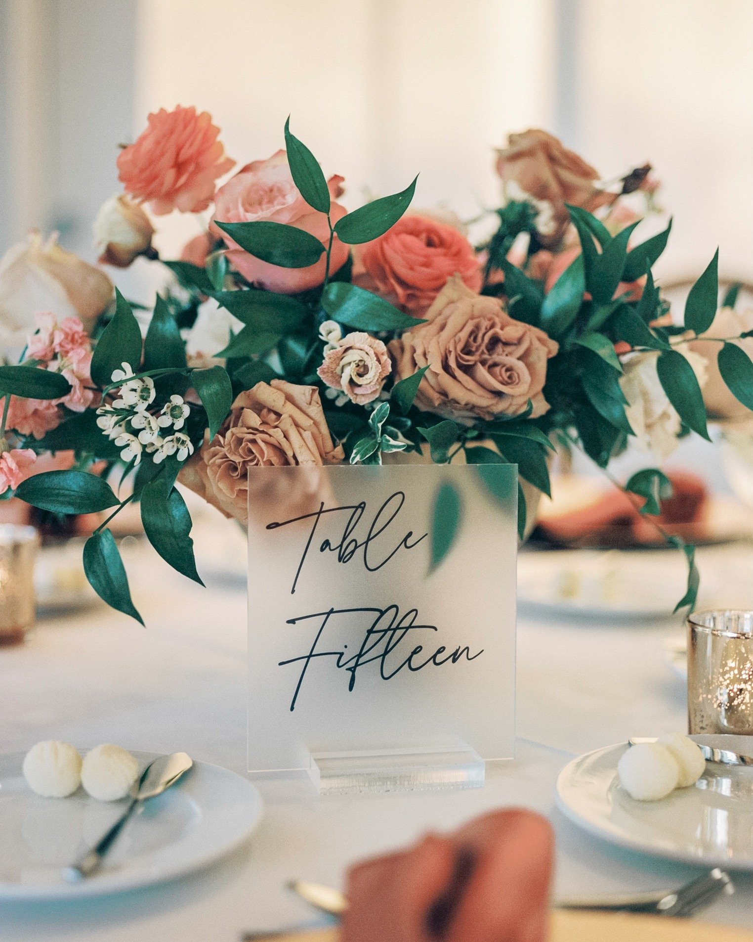 Film and digital - a match made in photography heaven 🥰 Can you tell which is which?

📸 Captured by @sajephotog 
🎉 Edited by @thegingerlabsf with @thearchetypeprocess 
☝🏻Follow us for more inspiration

#thegingerlab #privateimageeditor #sajephoto