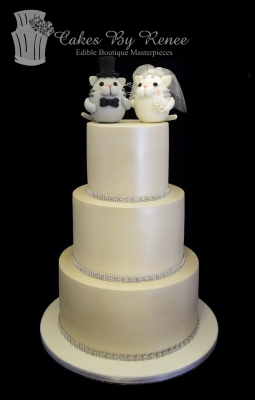 3 tier white shimmer wedding cake custom cat kitty toppers