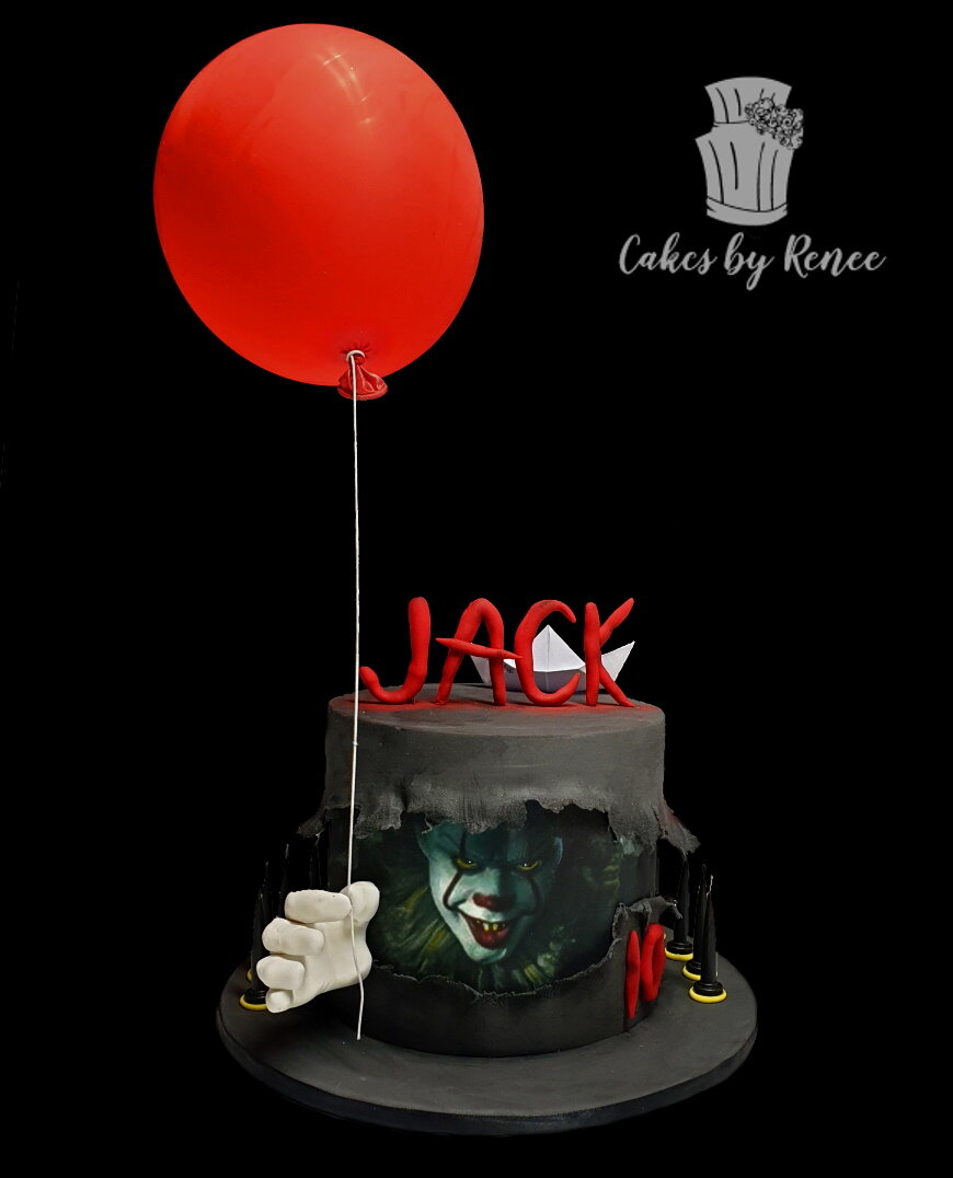 Horror movie cake Halloween IT clown birthday