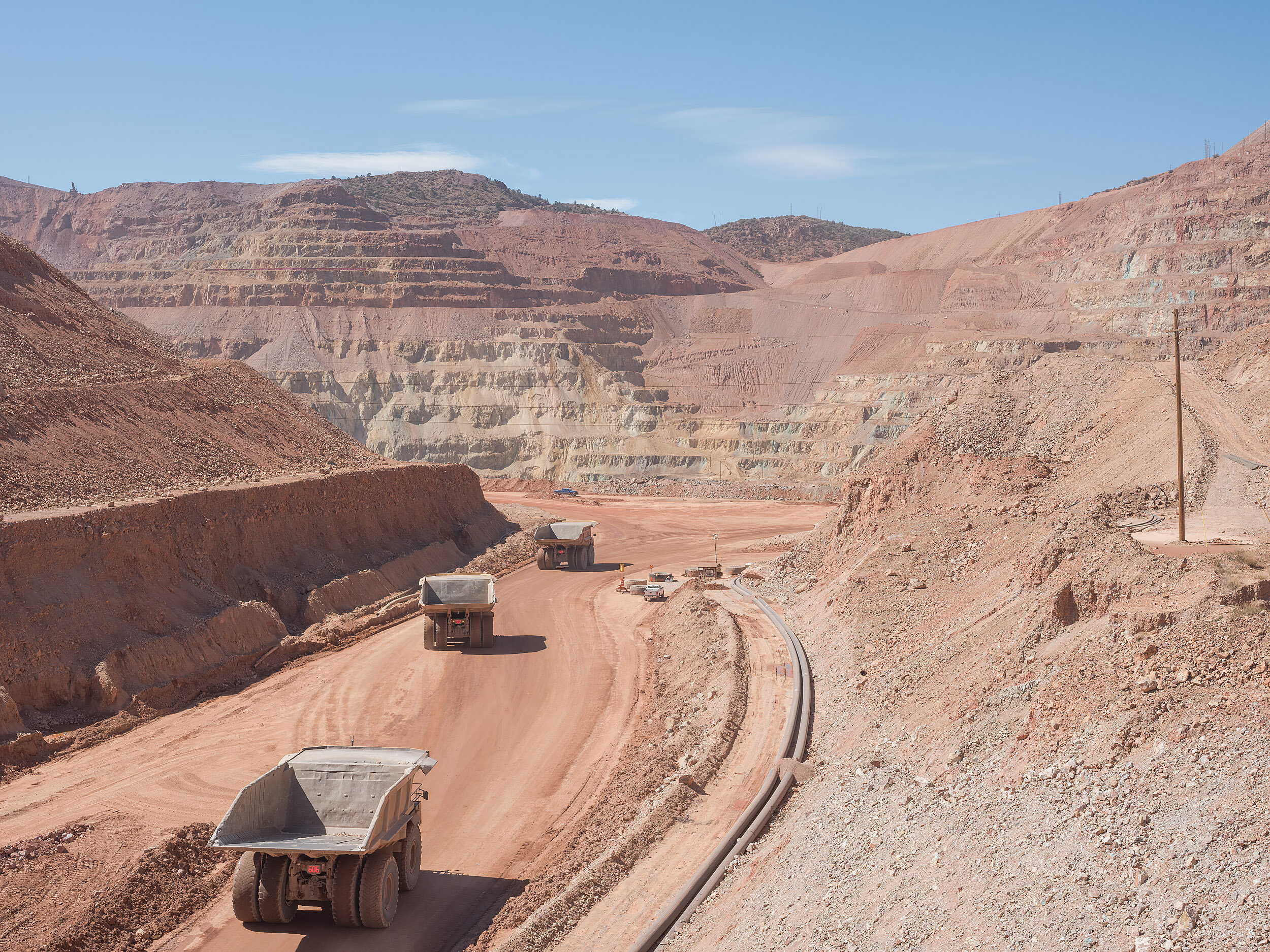 Haul trucks approaching the Santa Rosa Gulch, the western edge of the mine