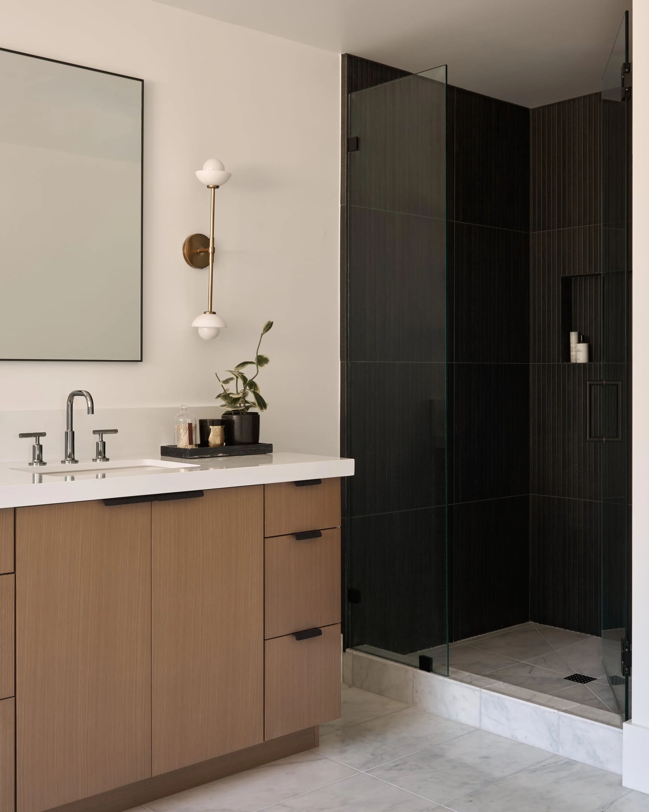 MDY, 5525 E lincoln Dr 1080335.jpg