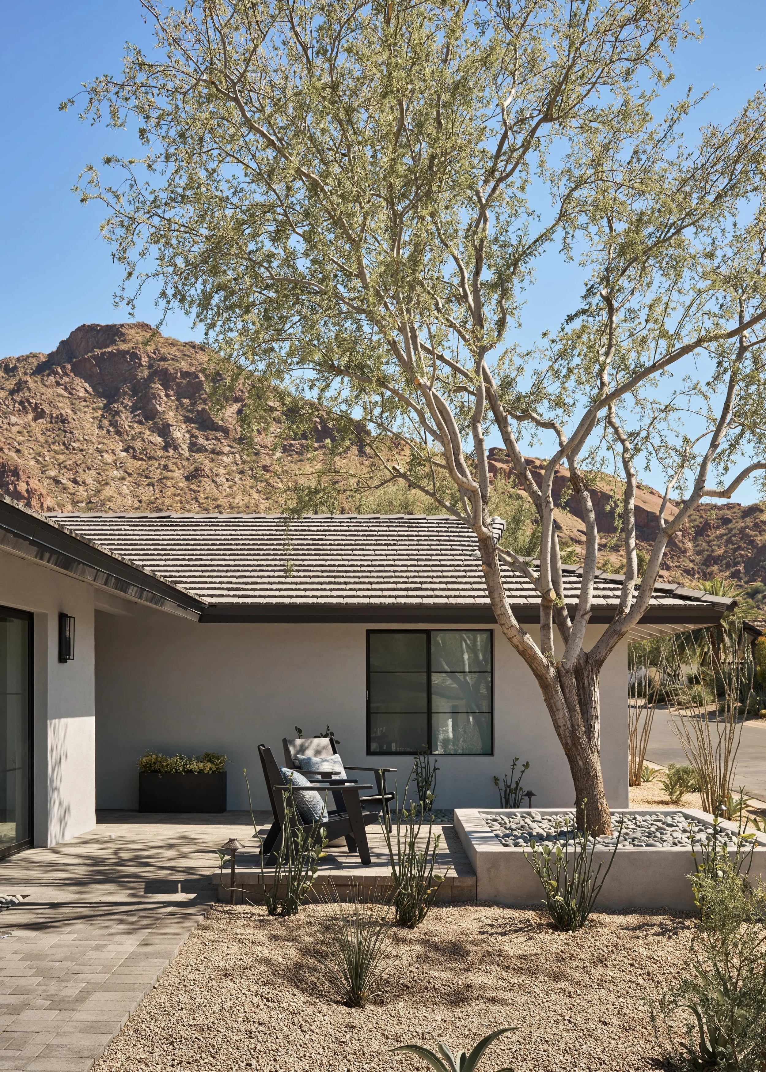 MDY, 5525 E lincoln Dr 1080412.jpg