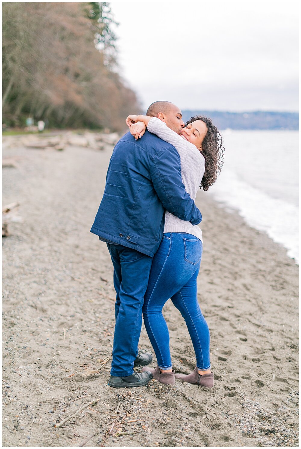 SeattleEngagementPhoto_PointDefiancePhoto_PhotosbyCChen_0004.jpg