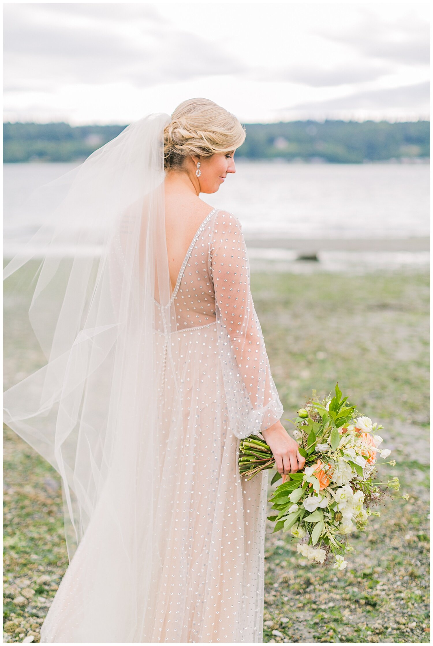 IntimateVashonIslandMicroWeddingPhotography_photosbychristinechen_0112.jpg