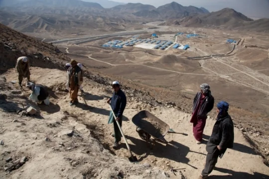 5-afghanistan-mining.jpg