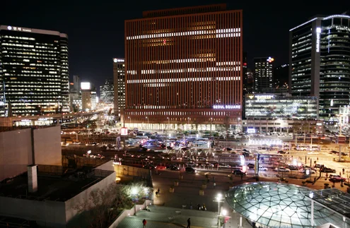 seoul-square.jpg