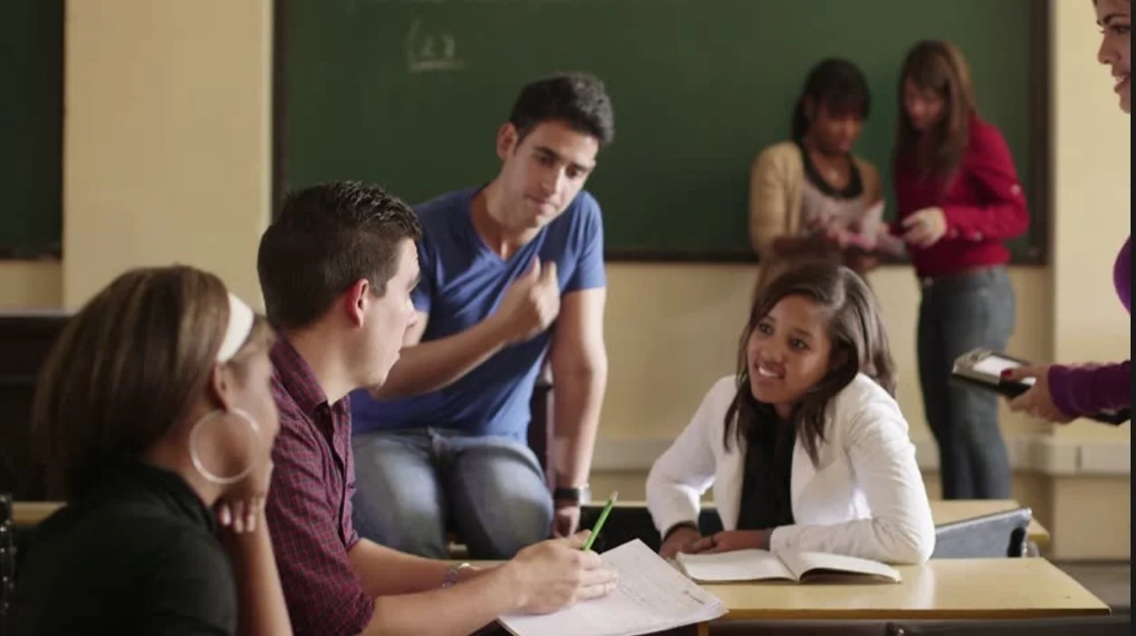 Parag Khanna school .jpg