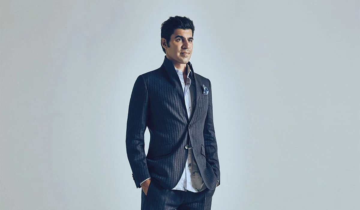 Parag-Khanna_ThePeakSingapore-1.jpg
