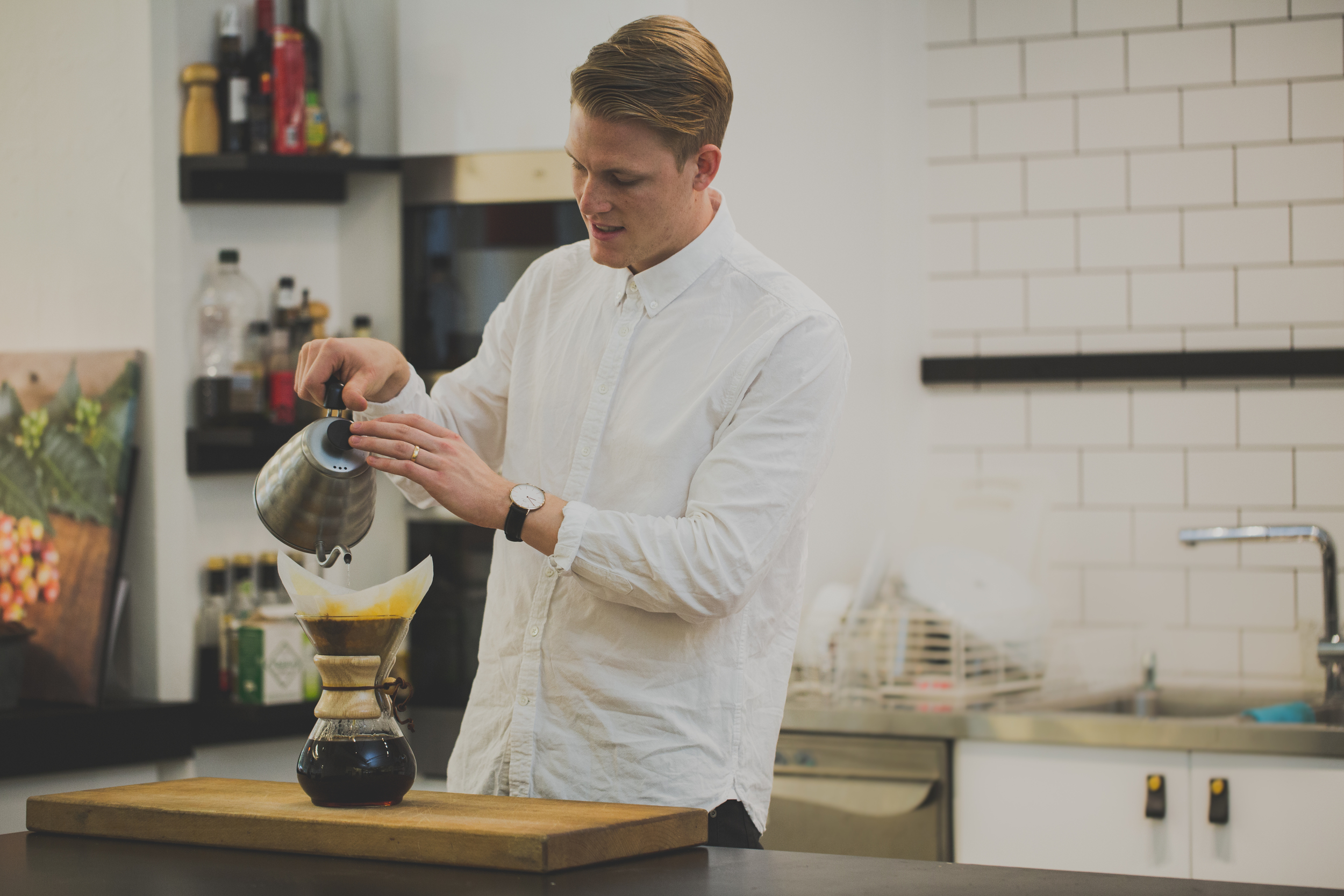 Förgyll ert event med ett besök av en svensk barista mästare! Under mina år som Barista har jag gjort kaffe på alla möjliga event. Exempel på tidigare event som jag har gjort kaffe på är festivaler, mässor, företagslunch, svensexa, kalas, bröllop och VIP-lounge. Hör gärna av er till mig så ser vi till att ordna ett perfekt upplägg för just ert event!