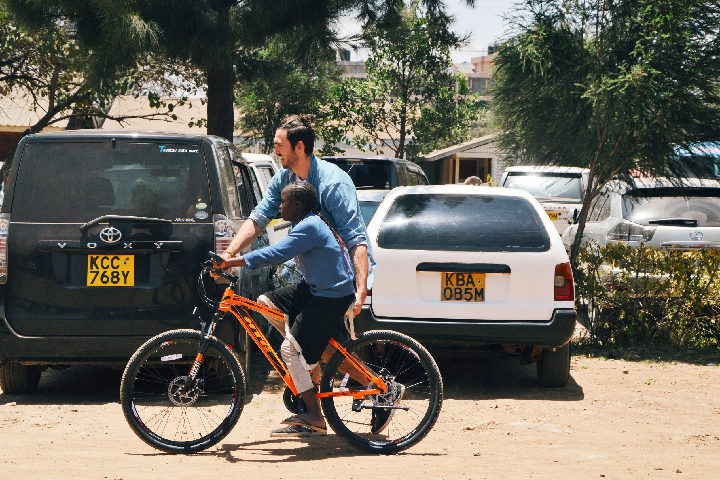 7 bikes delivered by 99 Bikes staff to Mirror of Hope in Nairobi, Kenya