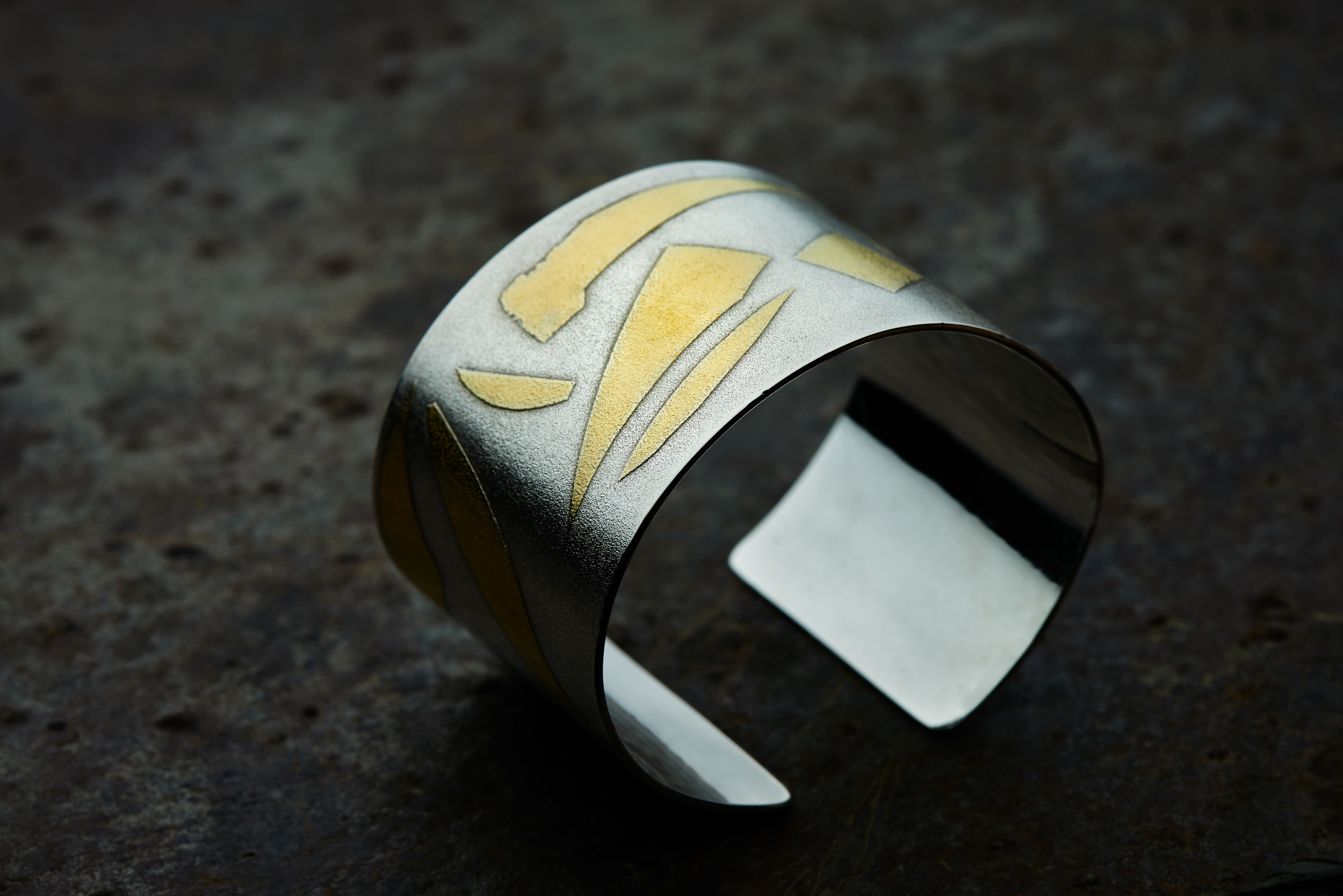 Bangle bang