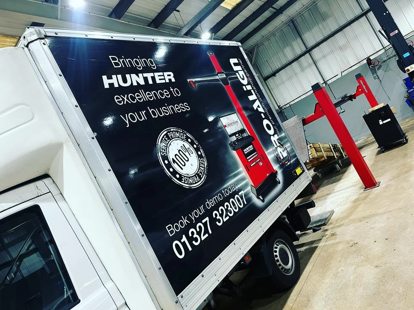 @proalignuk Time to install the best in the business. Hunter Elite TD wheel alignment install today. Our old trusty John Bean has served us well over the years, but the time was right to buy the best. Give us a call for all your wheel alignment needs