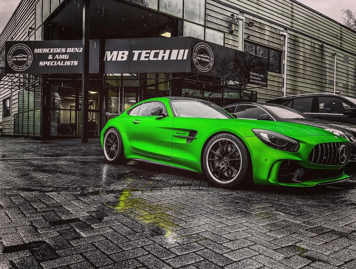 Green with envy! Stunning machine🥰