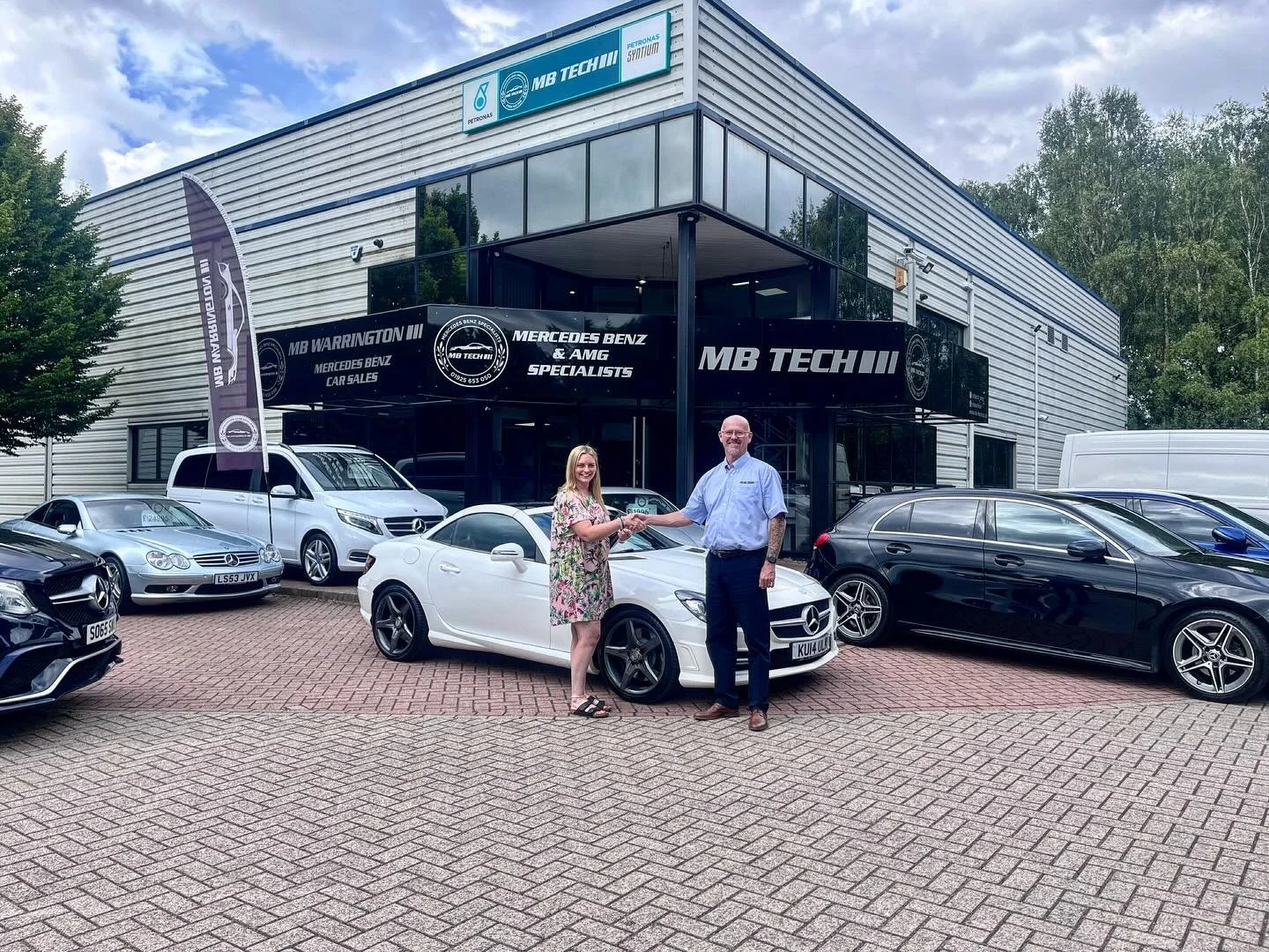 This one didn&rsquo;t hang around long! We hope you enjoy your new SLK Vicky. Big thanks from us all here at MB Warrington &amp; MB Tech. #mercedes #mercedescarsales