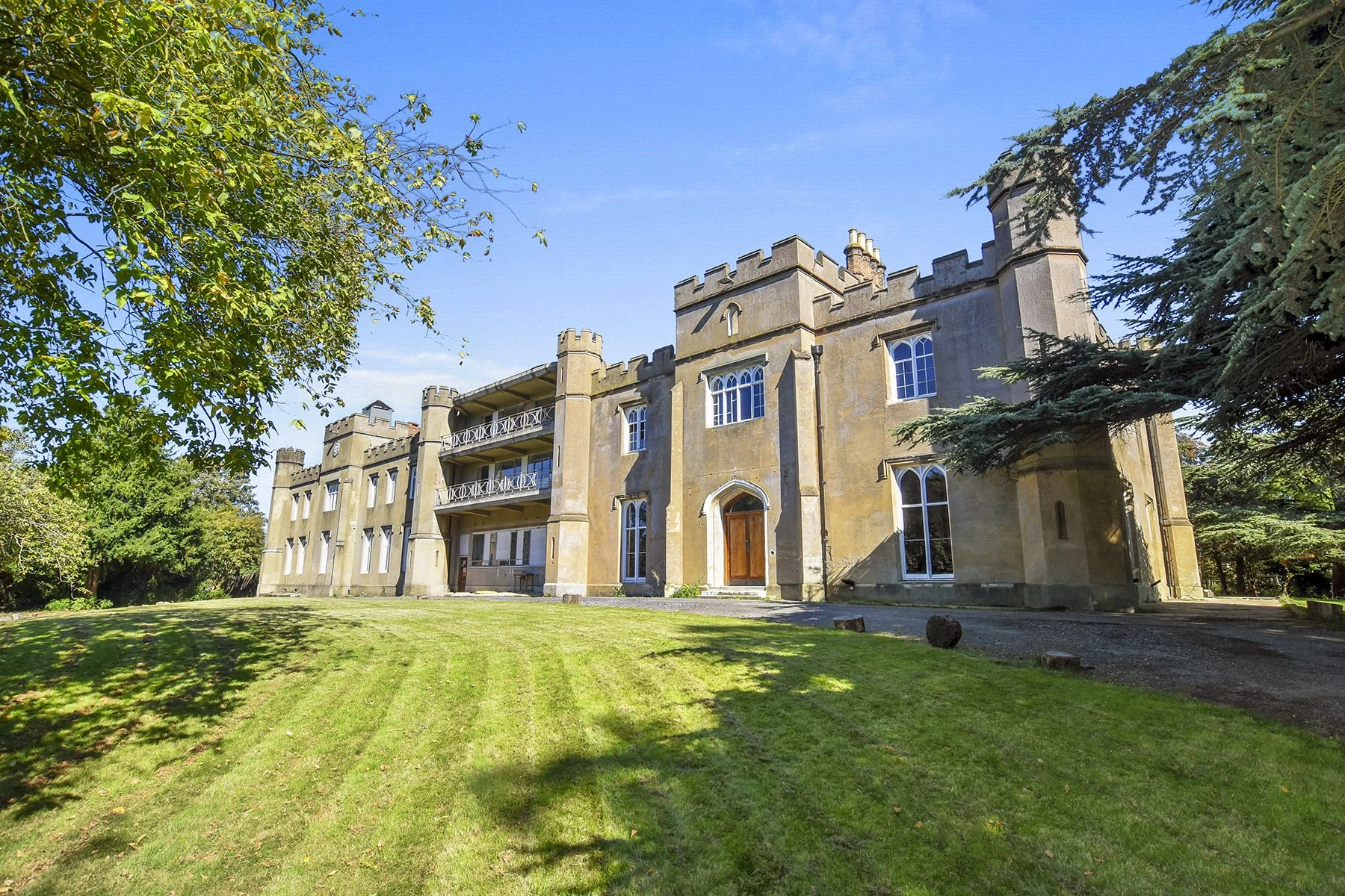 RHJAMESELLWOOD - Twyford Abbey, NW10 - exterior 1.jpg