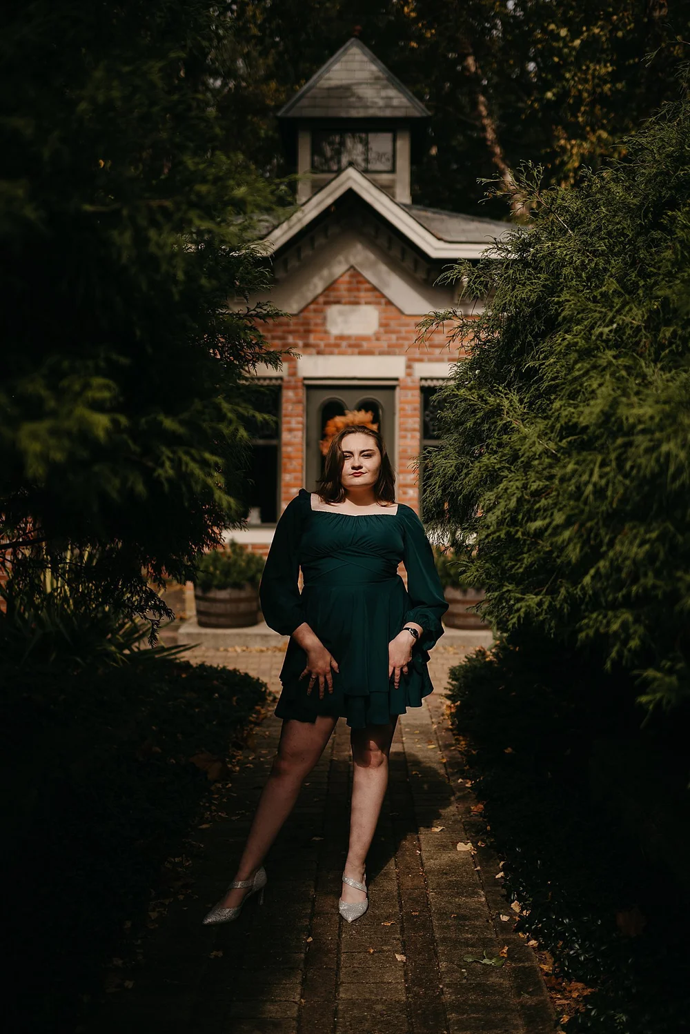 senior girls  Midwest Family & Senior Portrait Photographer  Hey Sisters!  Photography