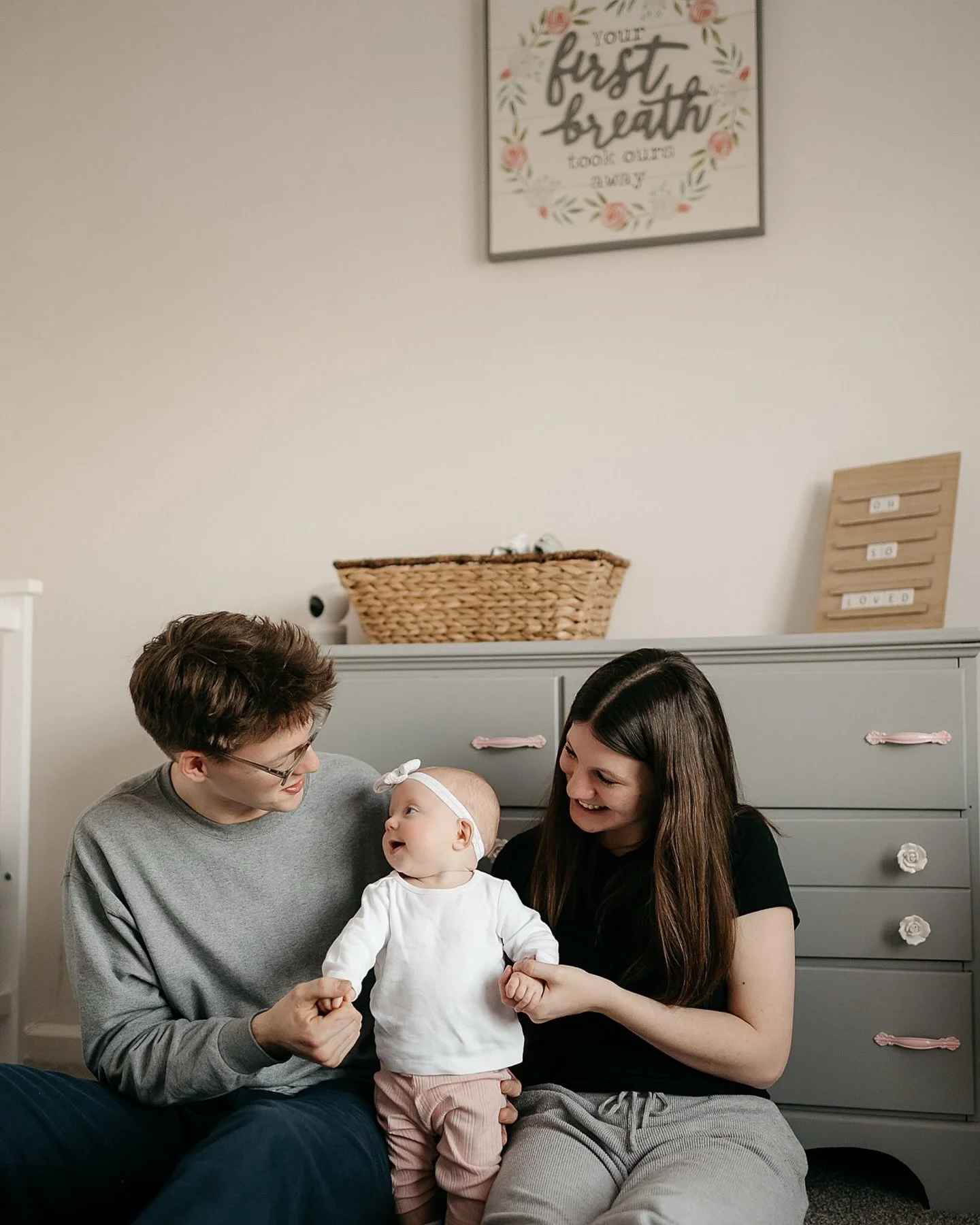 The happiest lil&rsquo; family, with a whole lot of love. 🥹 What a joyful time with these special people. 💛