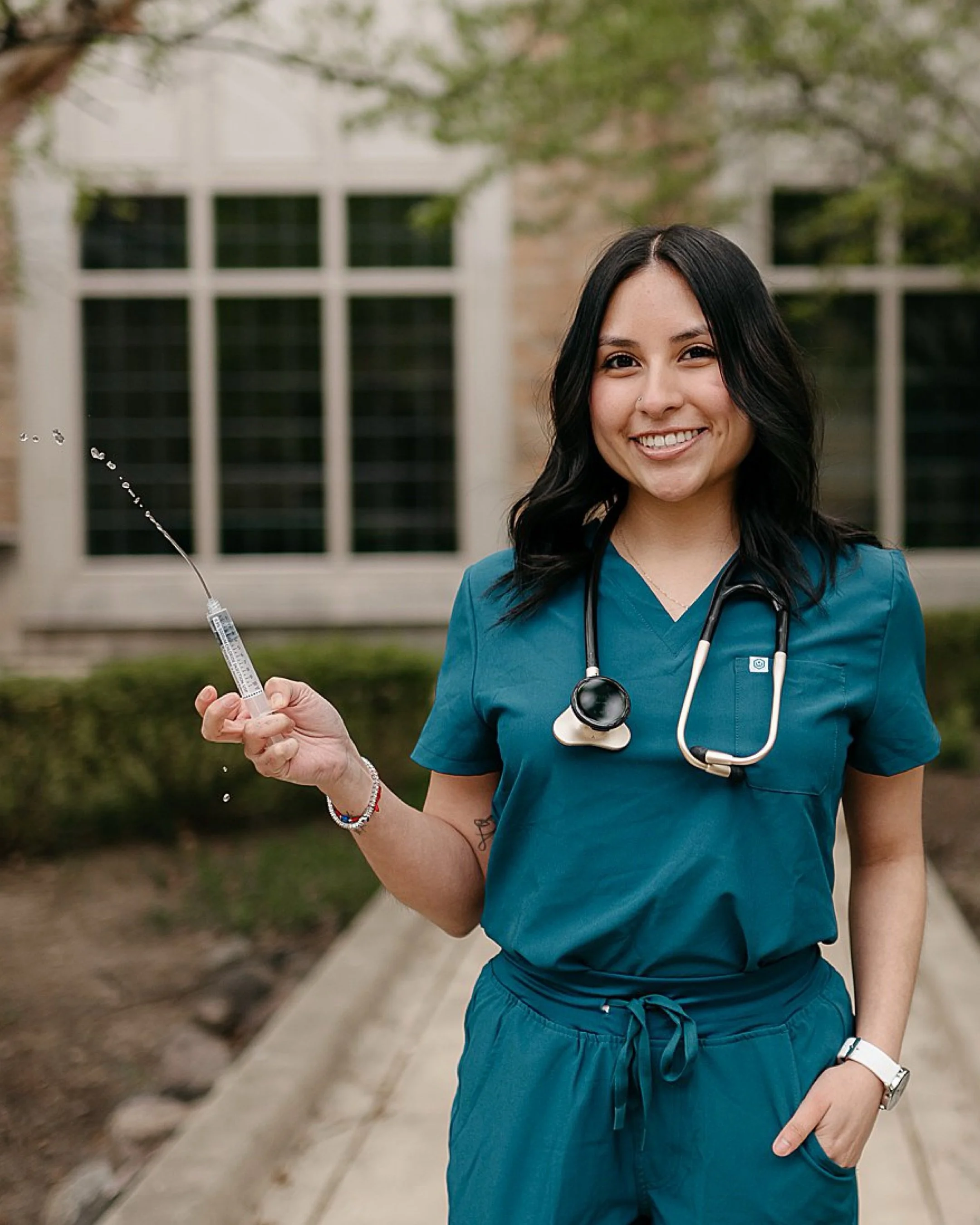 I&rsquo;ve known sweet Kimberly since she was 15 and had the joy of photographing her quincea&ntilde;era. 🥹 Now, watching her graduate from Indiana University with a nursing degree feels so incredibly special! 🎓 We celebrated with the most fun phot