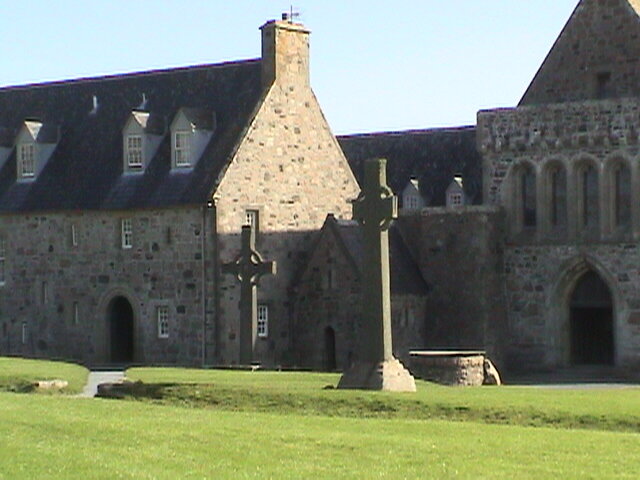 Iona Abbey Scotland.jpeg