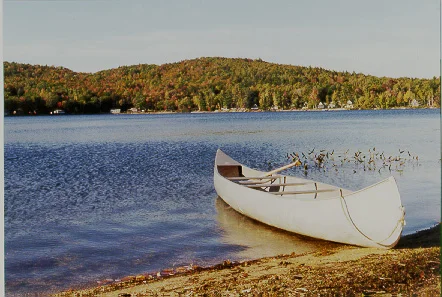 CANOE.JPG