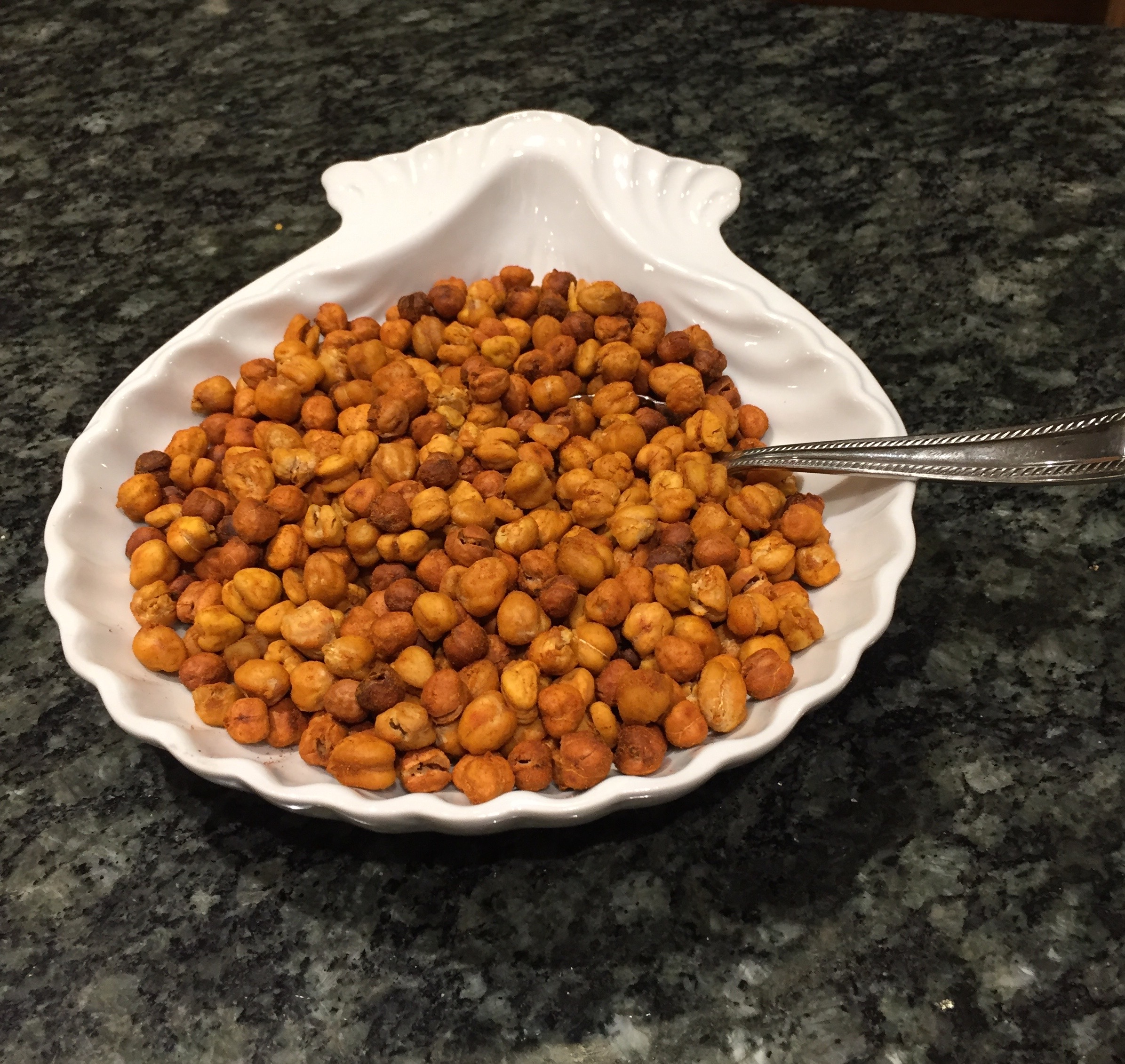 Dry Roasted Curry Chickpeas