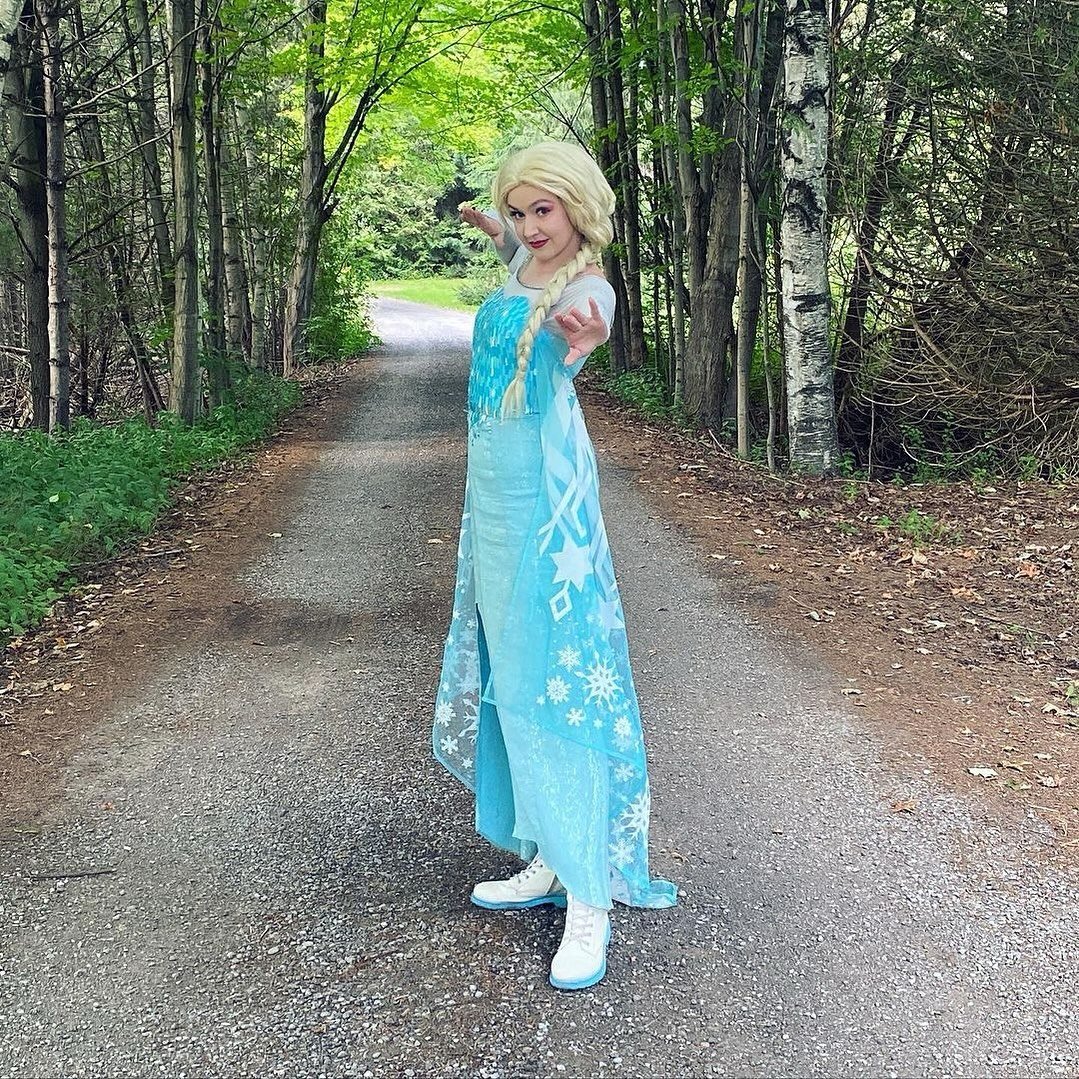 Stepping into a new week; ready for anything

Into the Unknown!🤭

💪

#thefairytalefactory #characterappearance #birthdaypartyideas #elsa #queenelsa #frozenfractals #northumberlandcounty #claringtonontario #bomanville #newcastleontario #newcastle #c