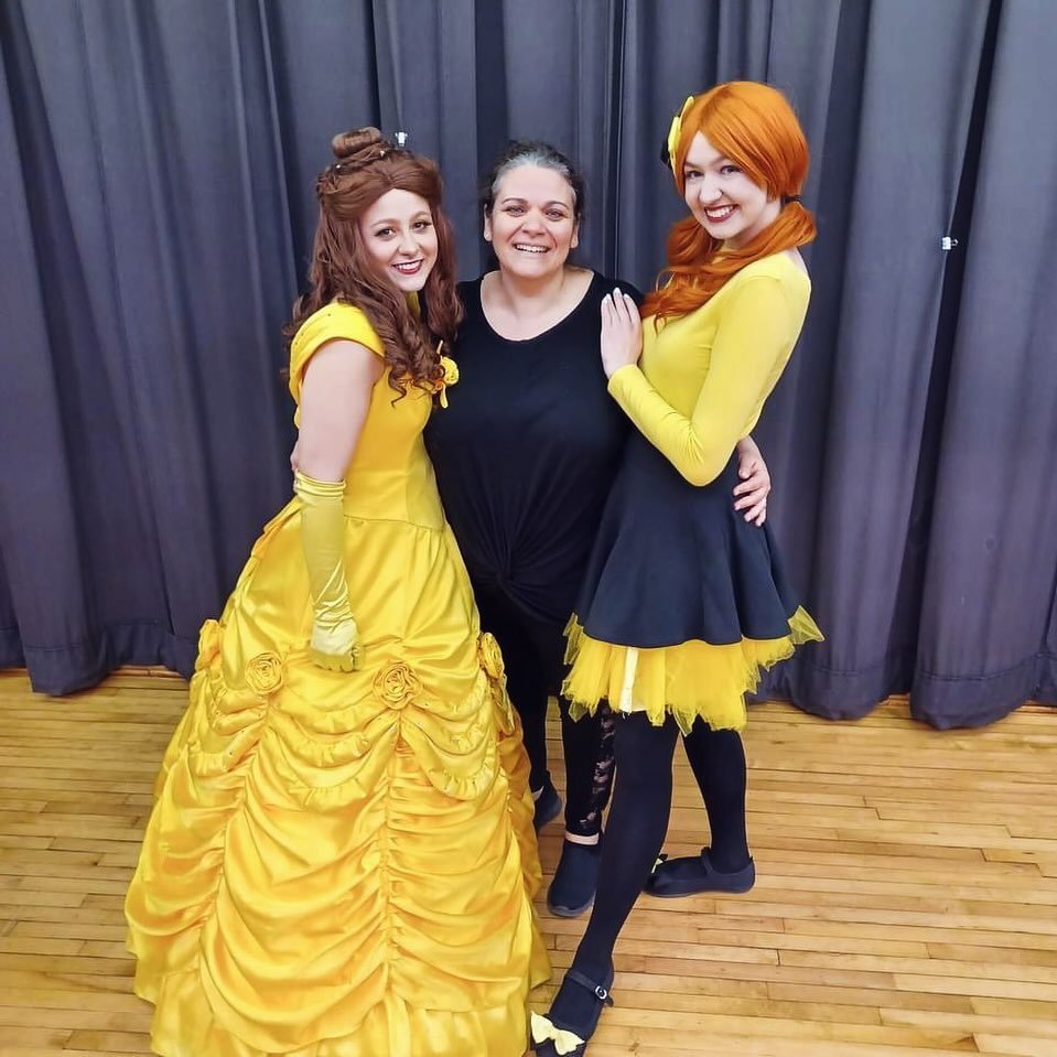 💛It was all Yellow💛

Princess Belle &amp; Emma Wiggle had an amzimg time at the Oshawa Baby &amp; Kids Show Market on Sunday, April 21st!🎉
👏👏👏
&quot;A big thank you all that came to the Oshawa Baby &amp; Kids Show this past Sunday!
What a great