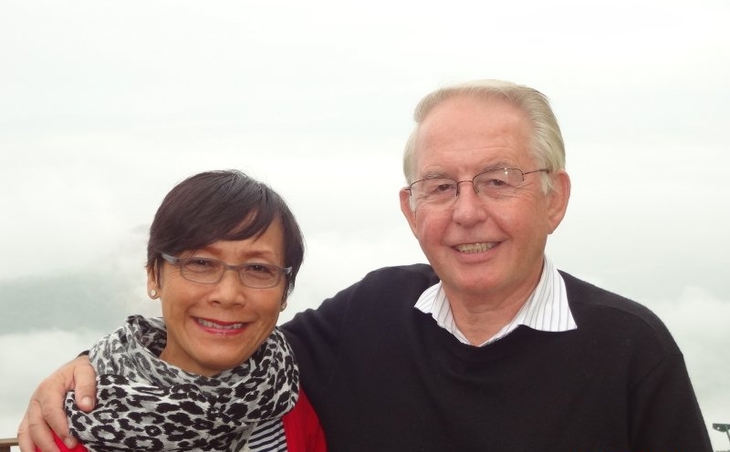 Frank Smith and His wife Darunee Laohawee – Founders