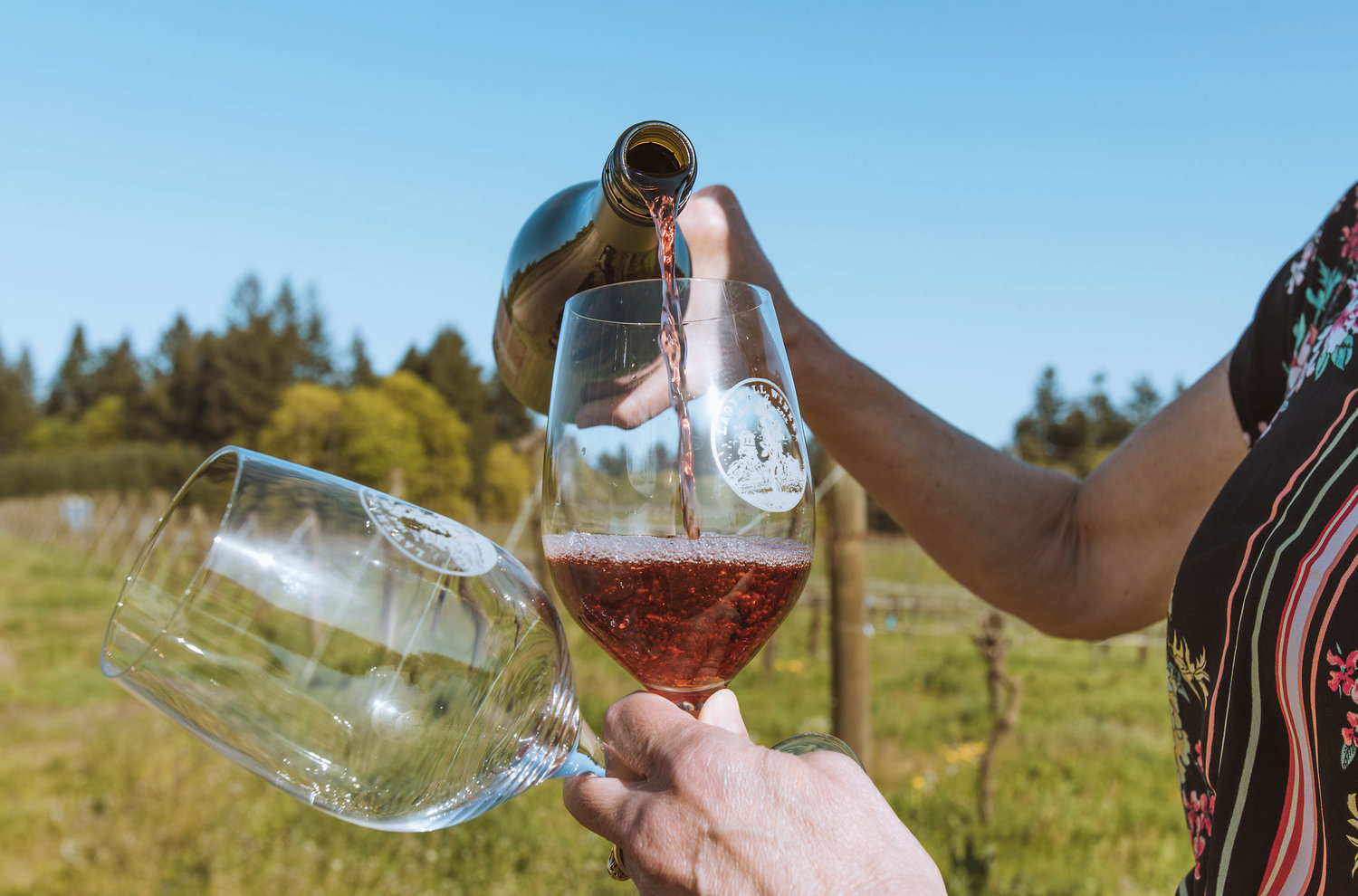 02 Michelle-McSwain-Photography-Pouring-Wine.jpeg