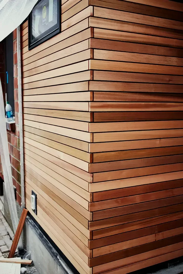 cedar-slat-exterior-corner-siding.webp.webp