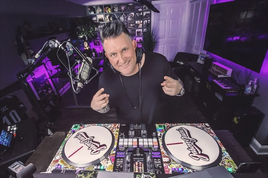 The Hook Up — Jason Jani