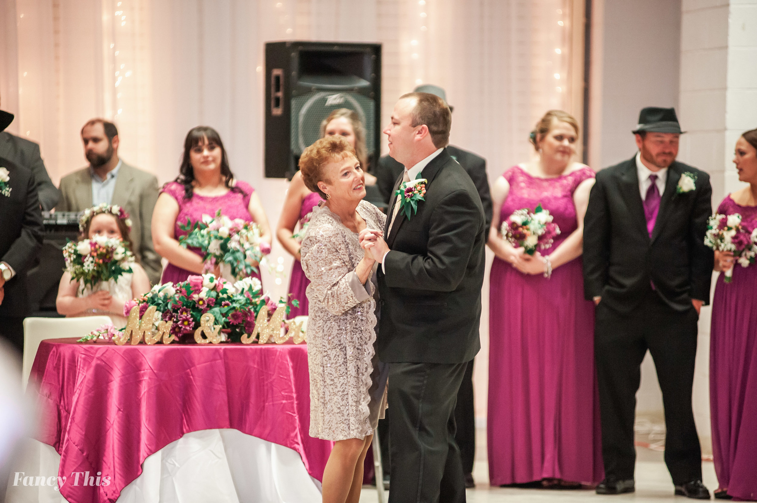 easternncweddingphotographer_williamstonwedding_bobmartinagriculturewedding-511.jpg