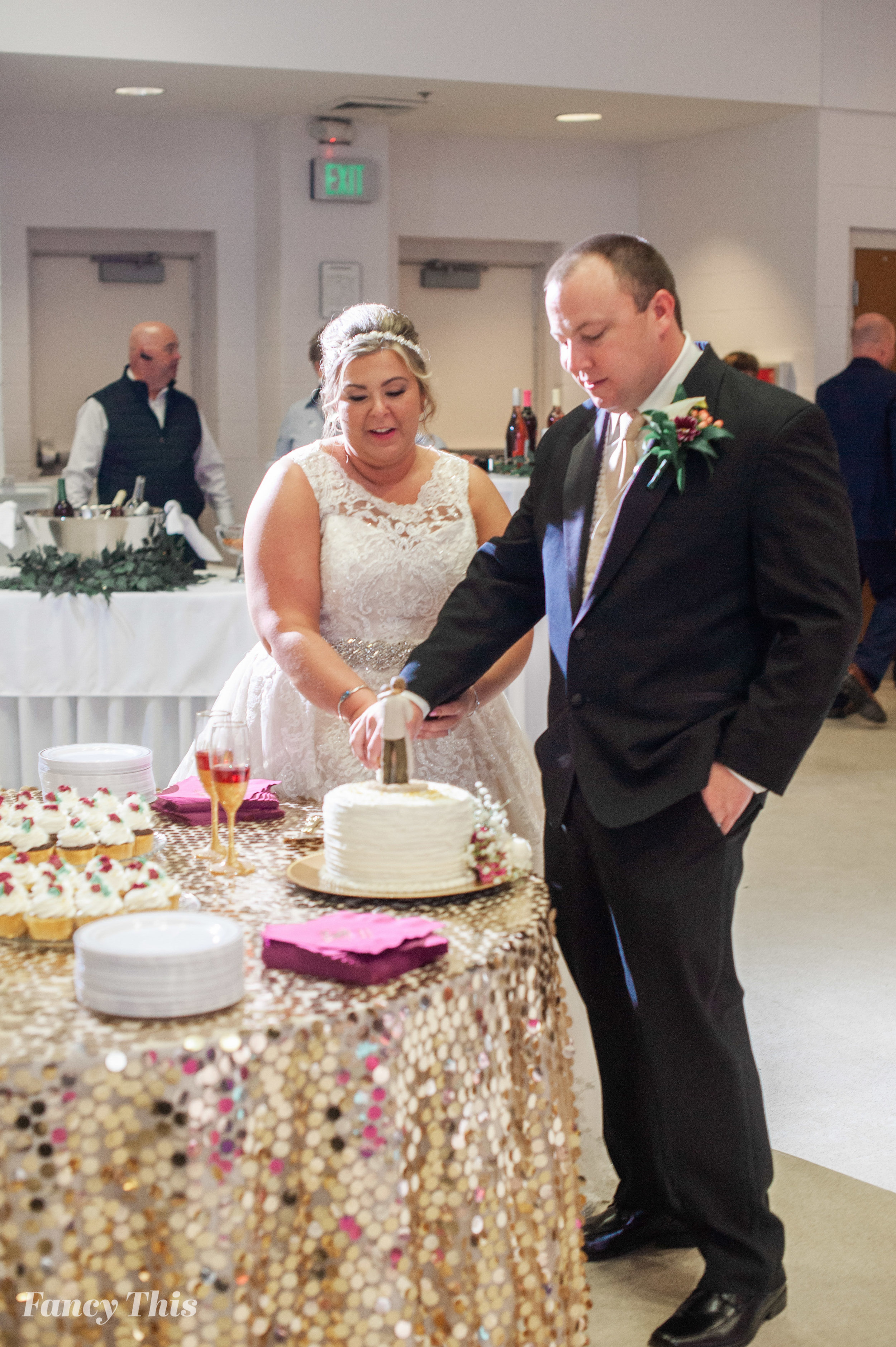 easternncweddingphotographer_williamstonwedding_bobmartinagriculturewedding-612.jpg