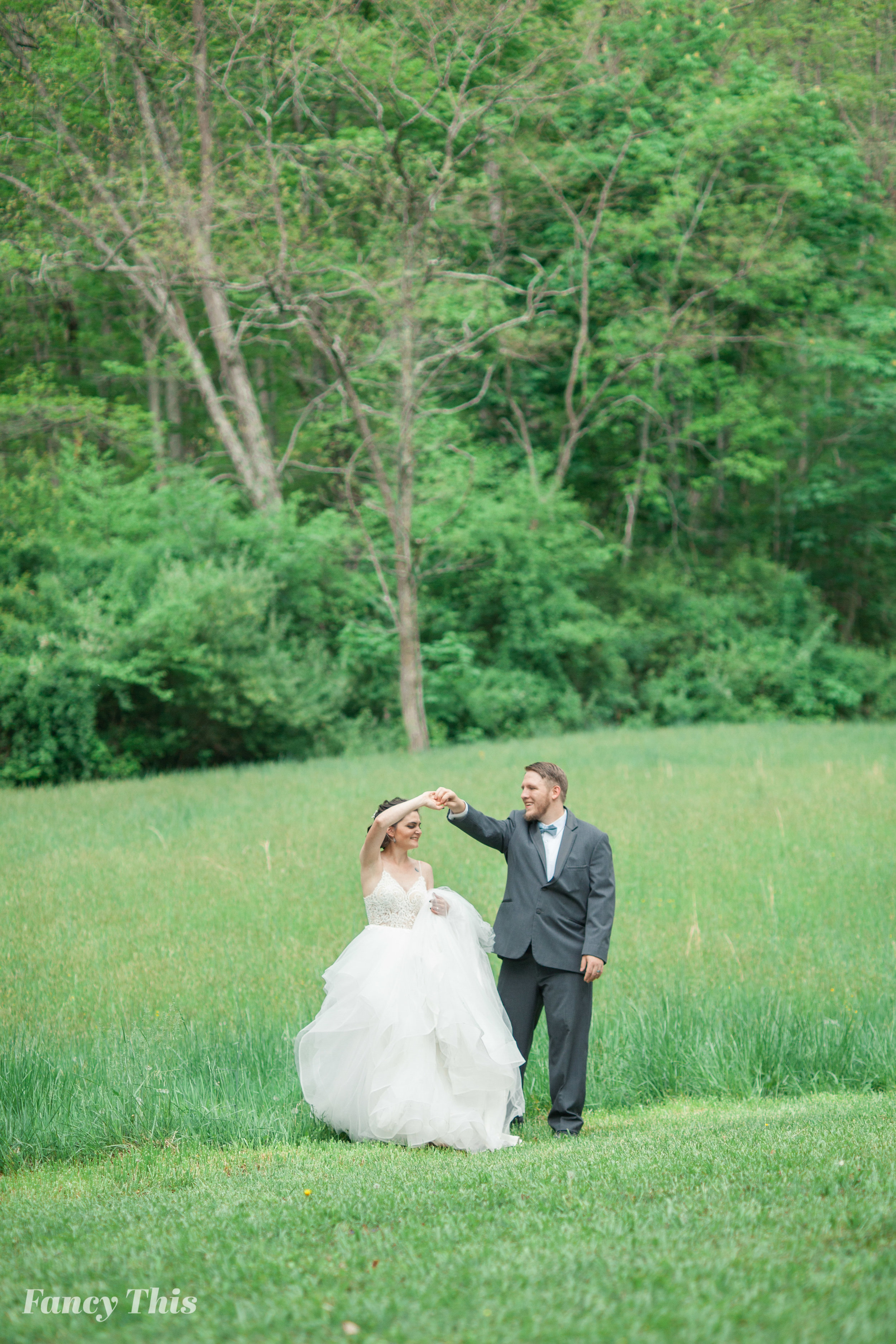 princetonwestvirginiaweddingphotographer_destinationweddingphotographerinnorthcarolina-507.jpg