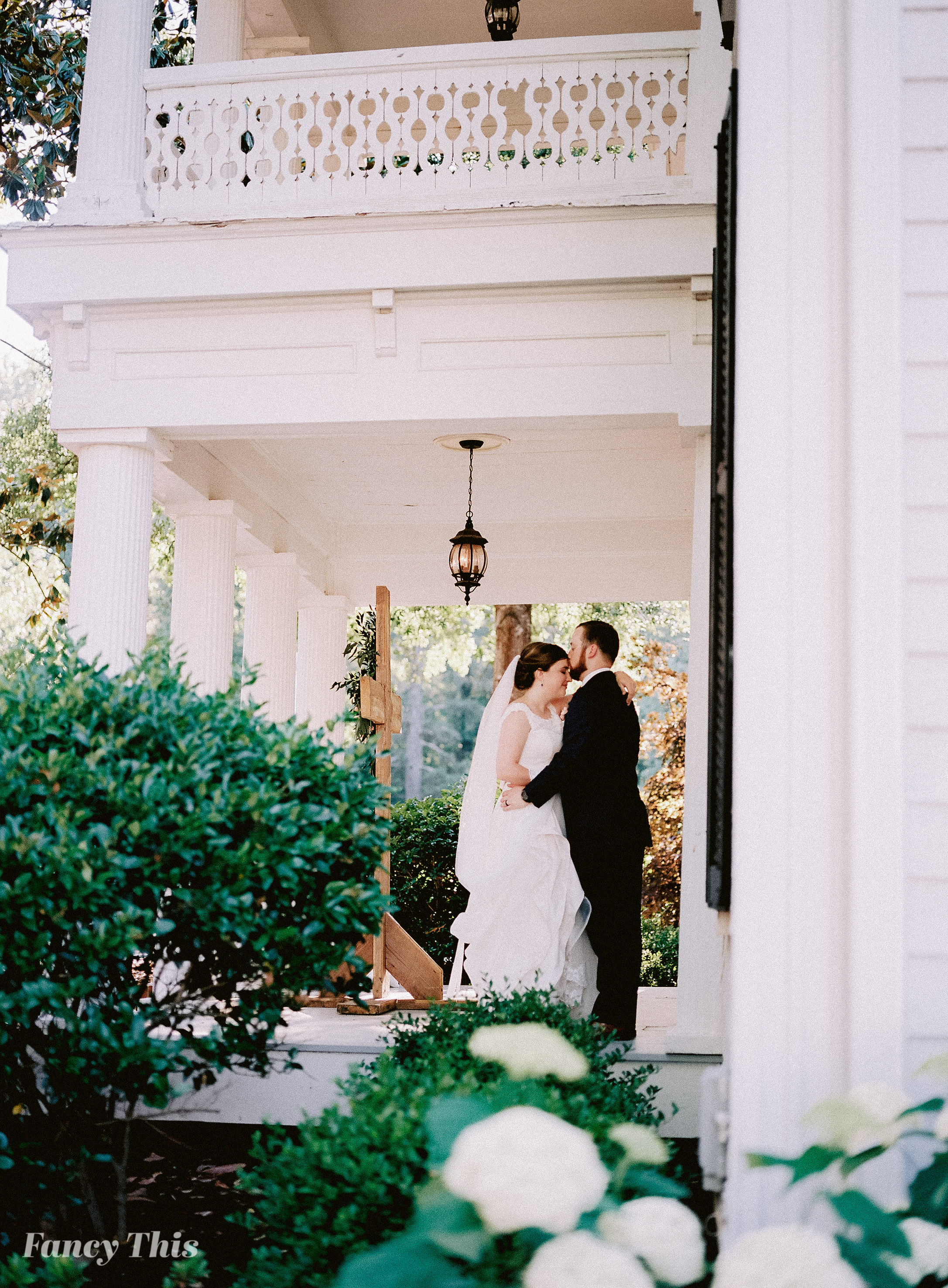 themimshousewedding_summerweddinginhollysprings_fancythis-414.jpg