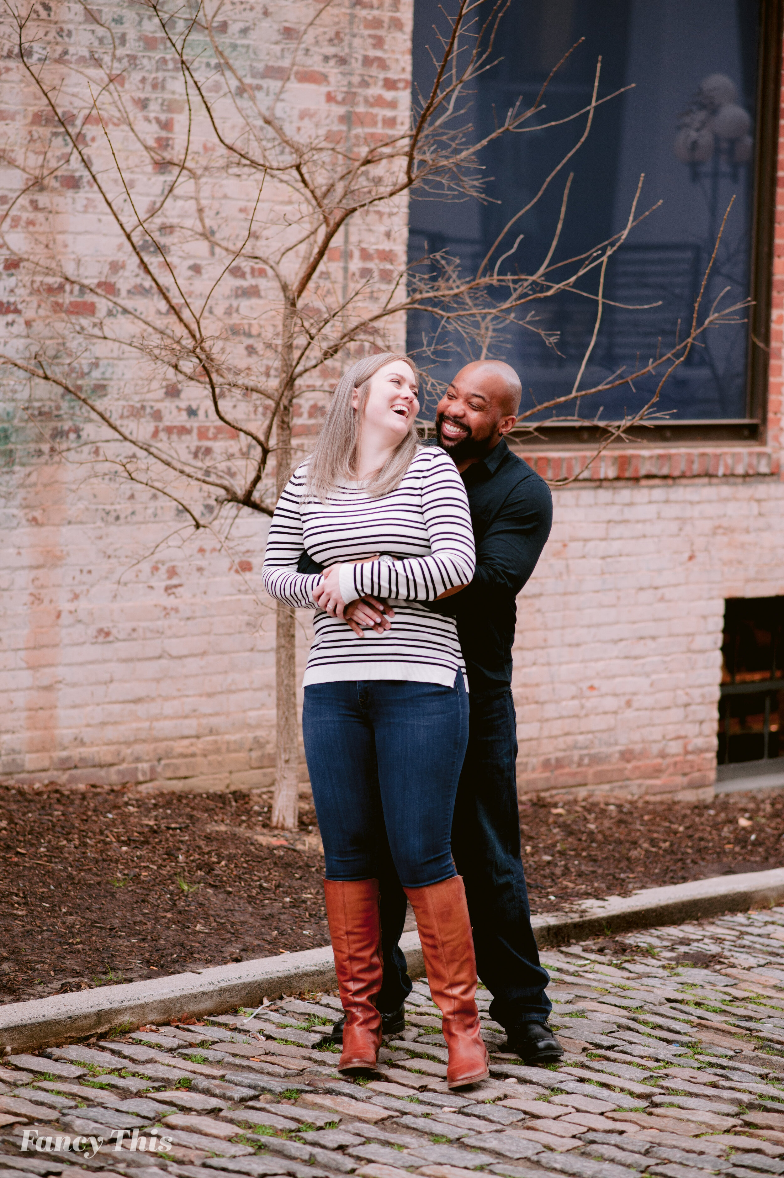 lizandcori_americantobaccocampusengagementsession_durhamengagementphotography-73.jpg