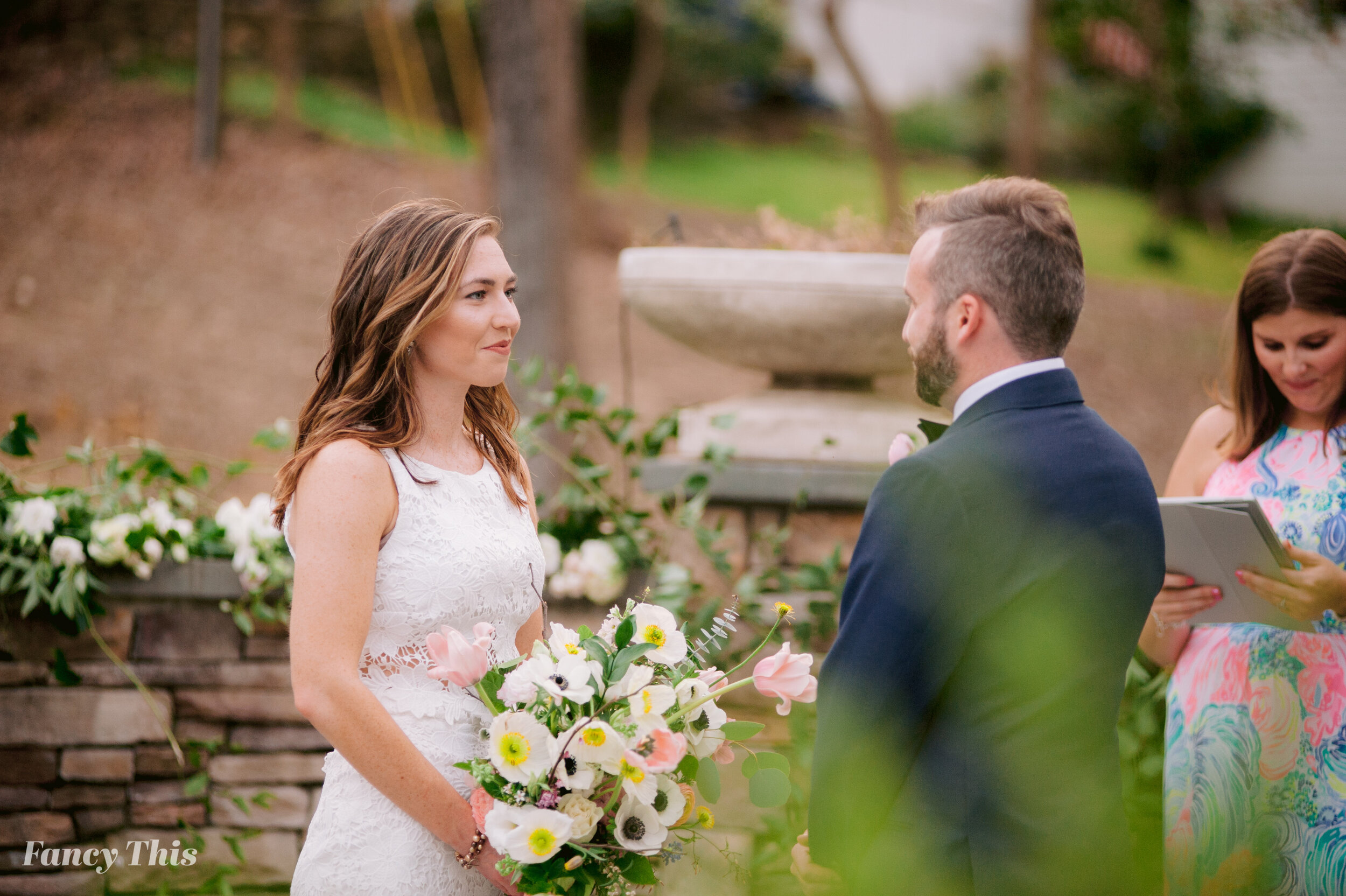 chapelhillelopementphotography_chapelhillweddingphotographer_covid19wedding-52.jpg