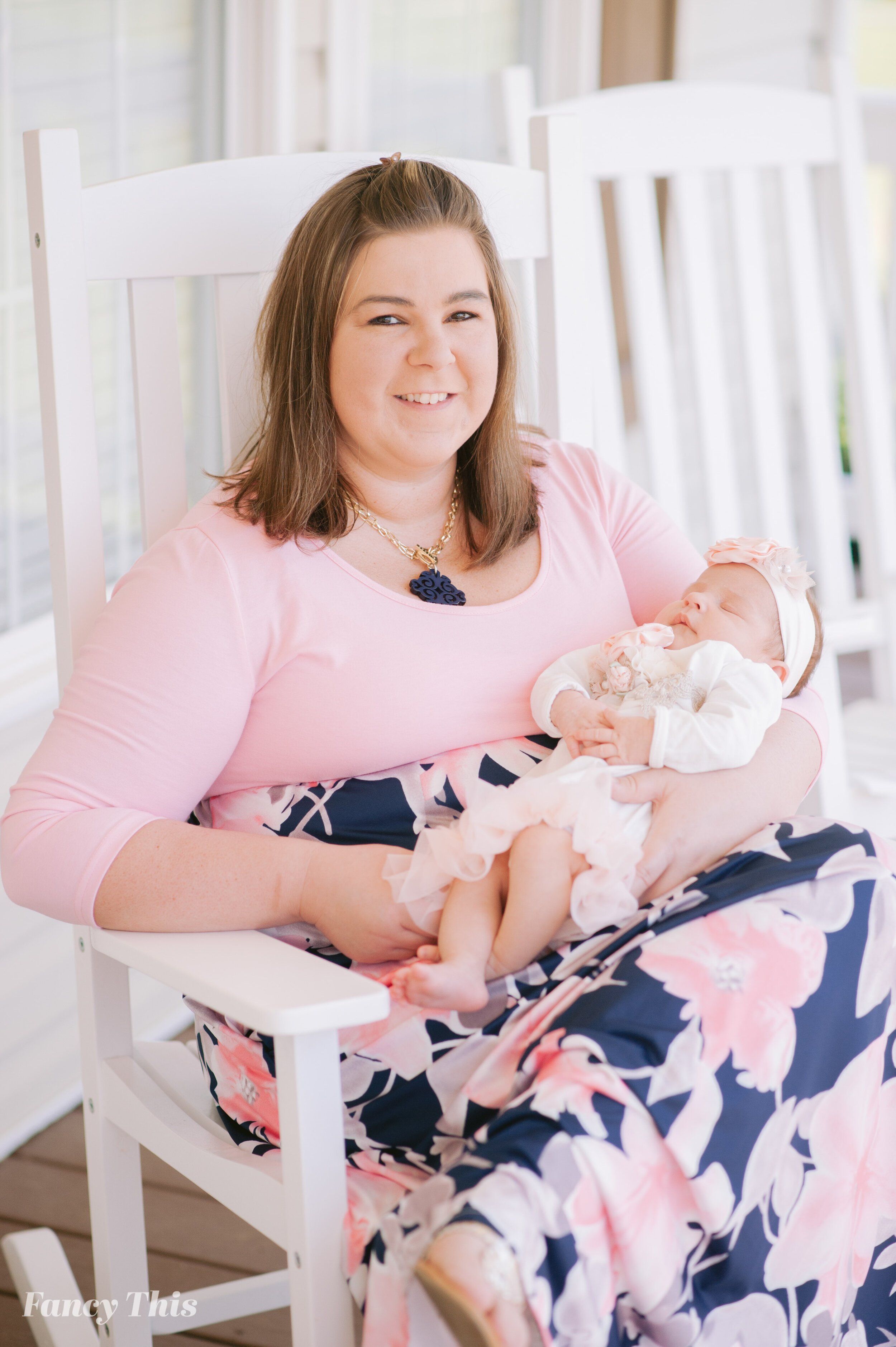 williamstonfamilyphotographer_greenvillencfamilyphotography_frontporchsession-20.jpg