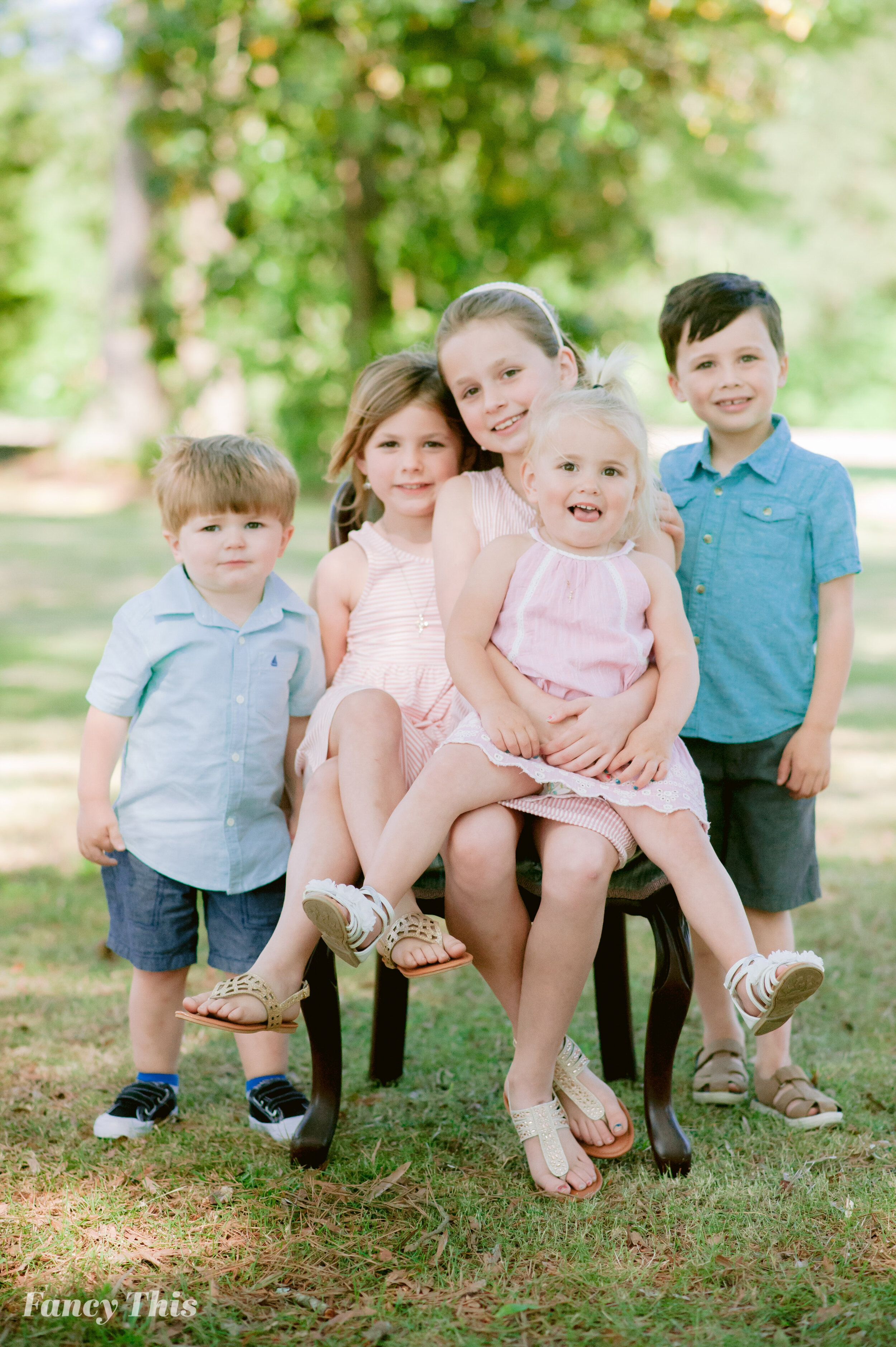 raleighfamilyphotographer_largefamilyphotography_springfamilysession-4.jpg