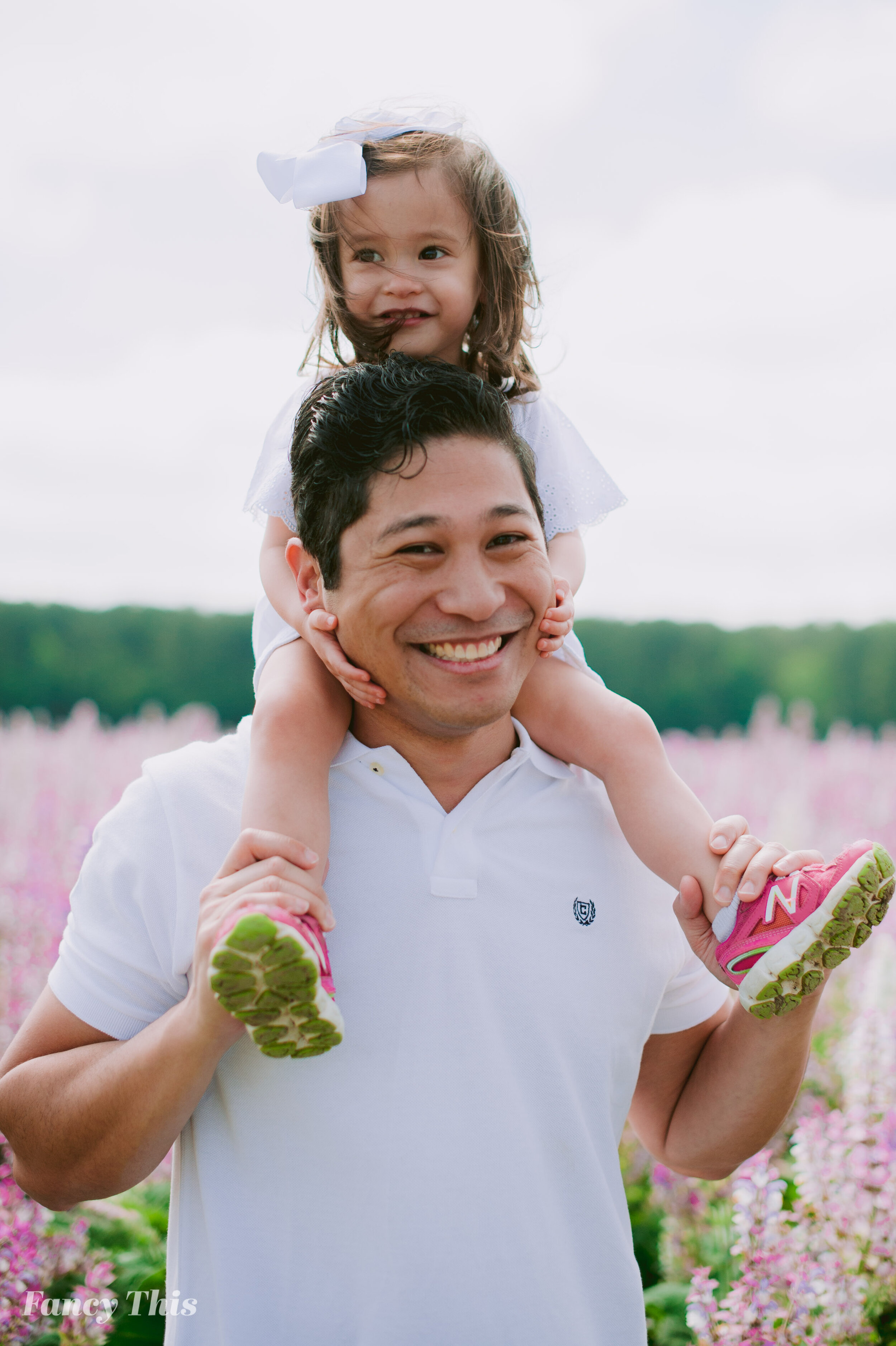 greenvillefamilyphotographer_outerbanksfamilyphotographer_sagefarmfamilysession_raleighfamilyphotographer-99.jpg