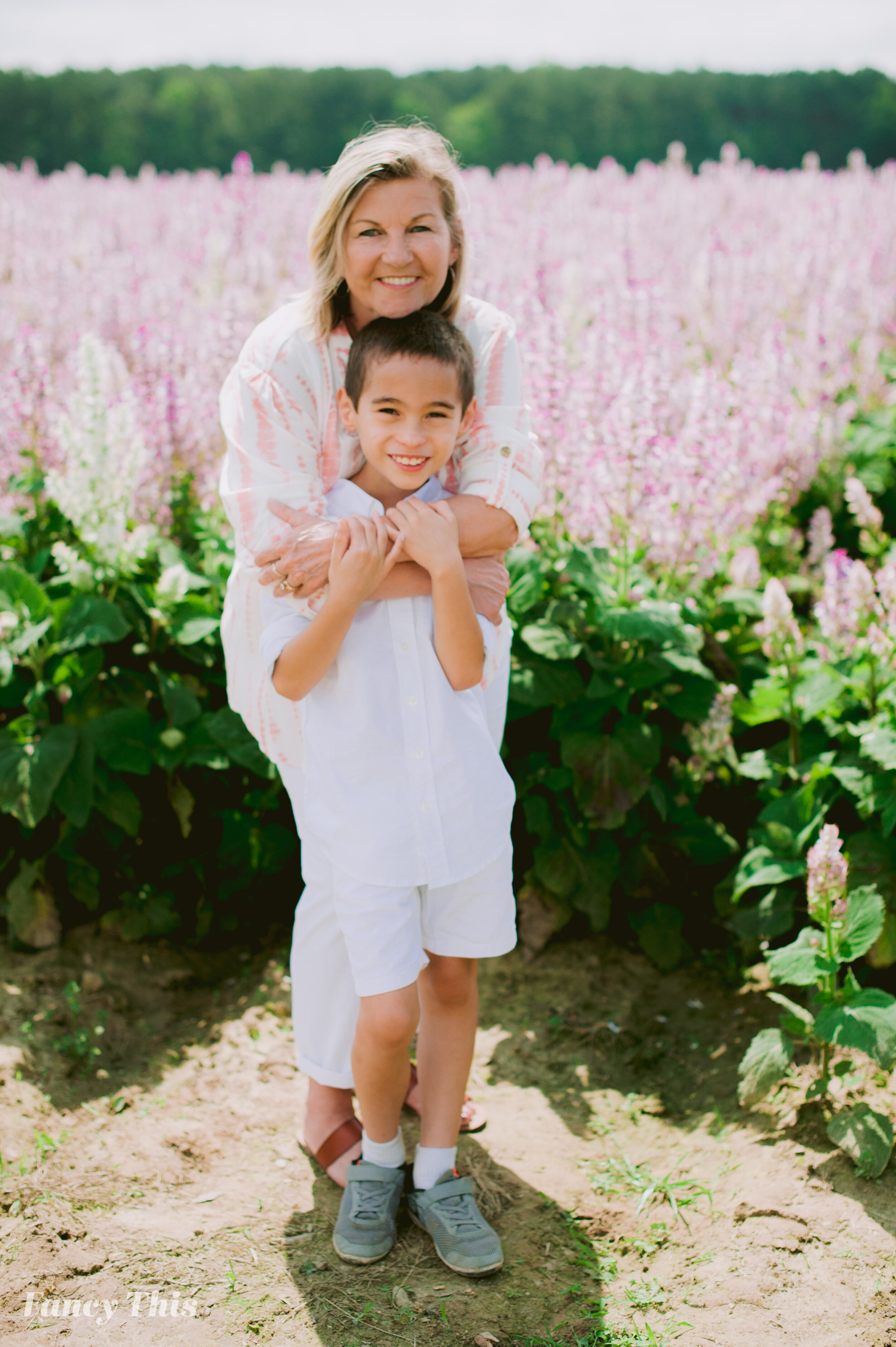 greenvillefamilyphotographer_outerbanksfamilyphotographer_sagefarmfamilysession_raleighfamilyphotographer-136.jpg