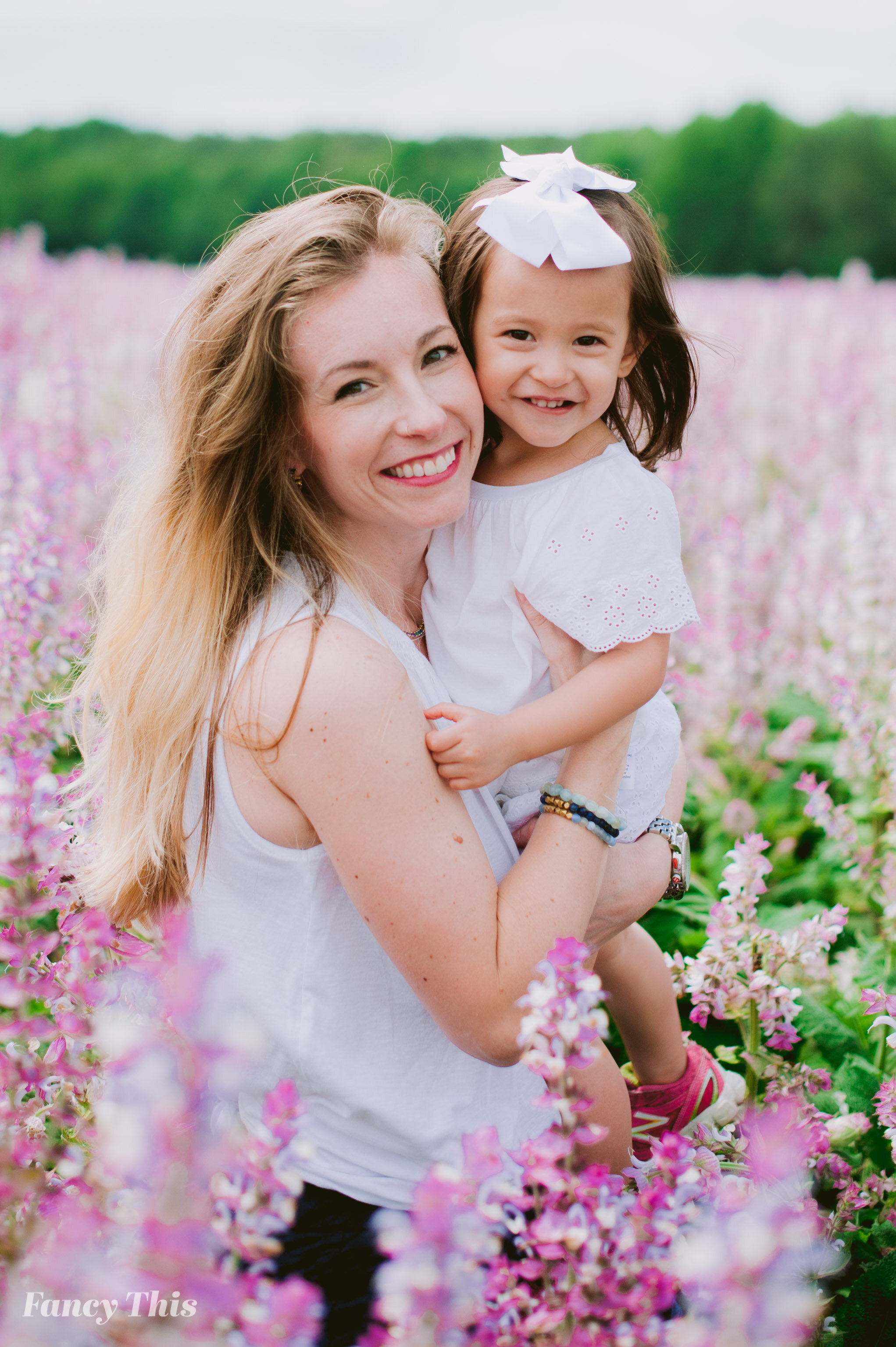 greenvillefamilyphotographer_outerbanksfamilyphotographer_sagefarmfamilysession_raleighfamilyphotographer-186.jpg