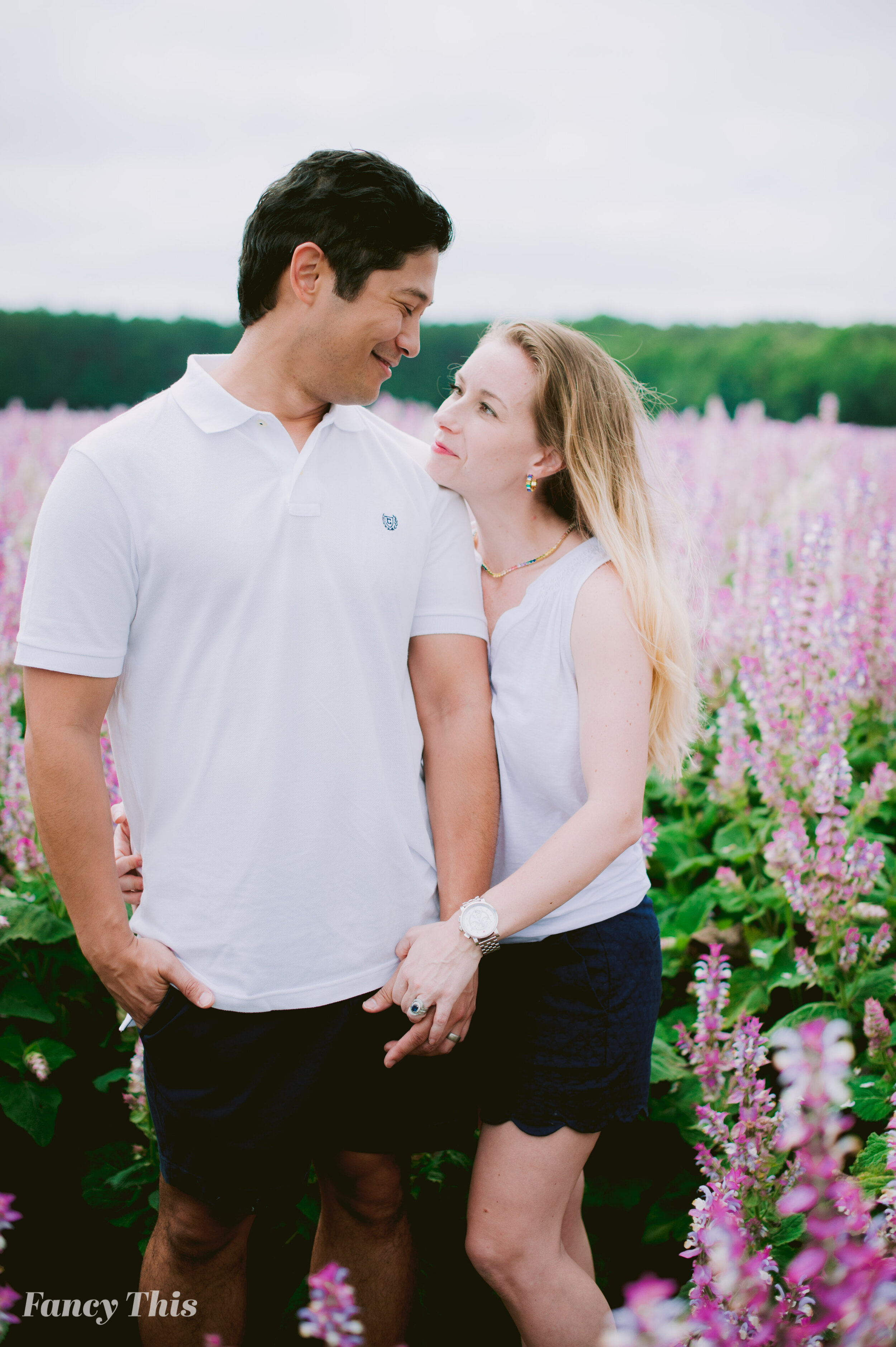 greenvillefamilyphotographer_outerbanksfamilyphotographer_sagefarmfamilysession_raleighfamilyphotographer-210.jpg